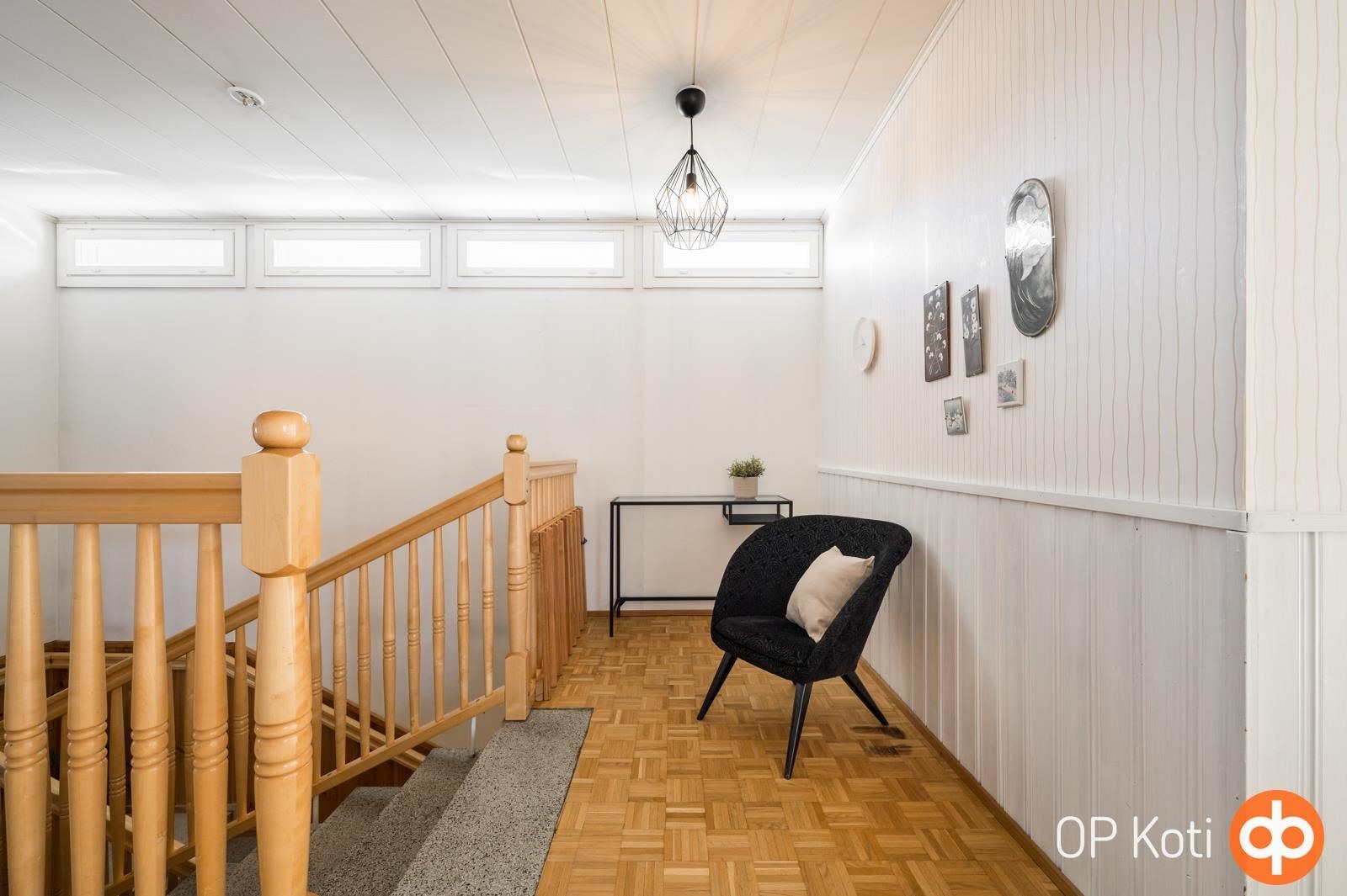 yläkerran aula