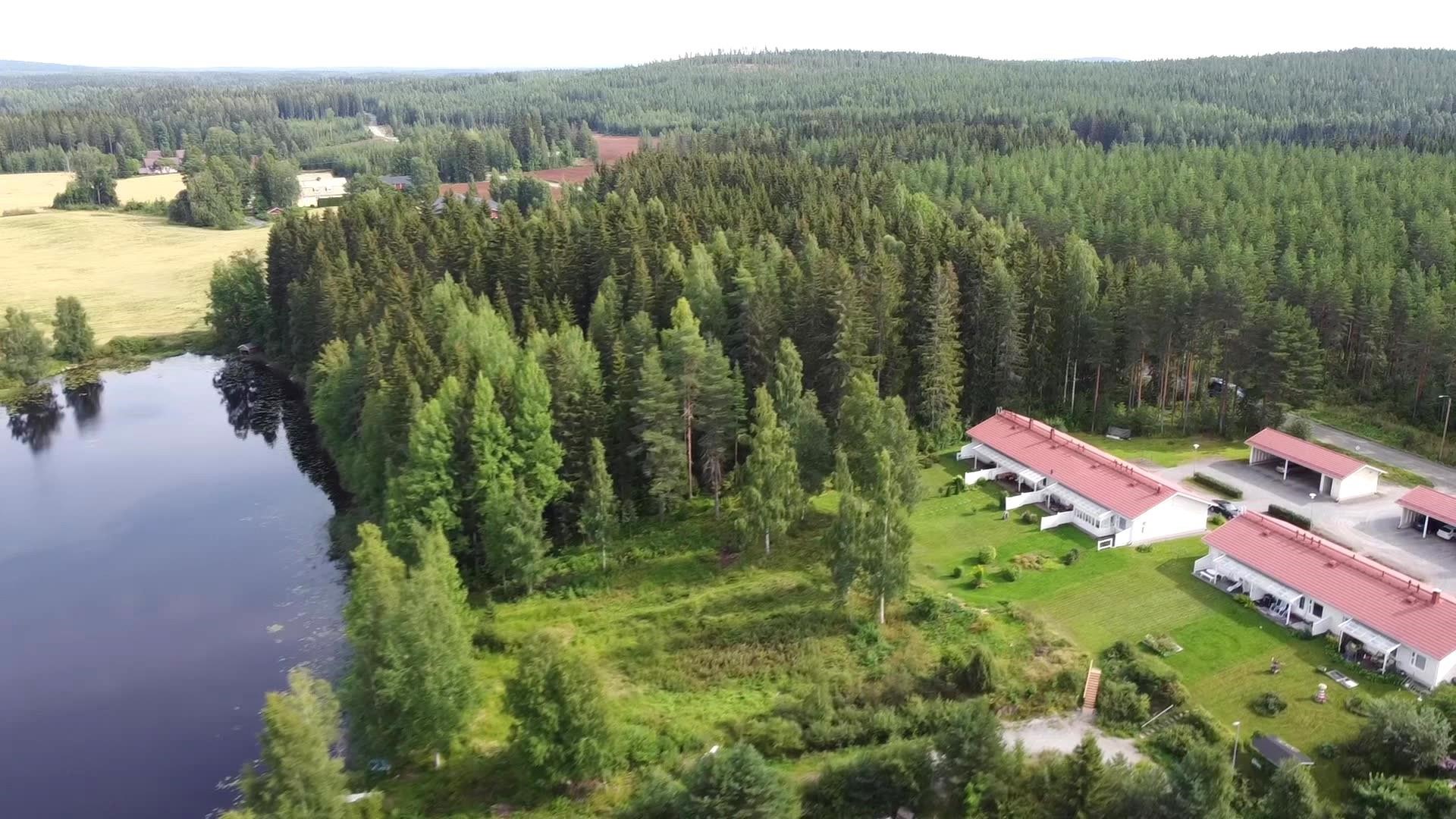 Asunto-osakeyhtiö sijaitsee vesistön läheisyydessä