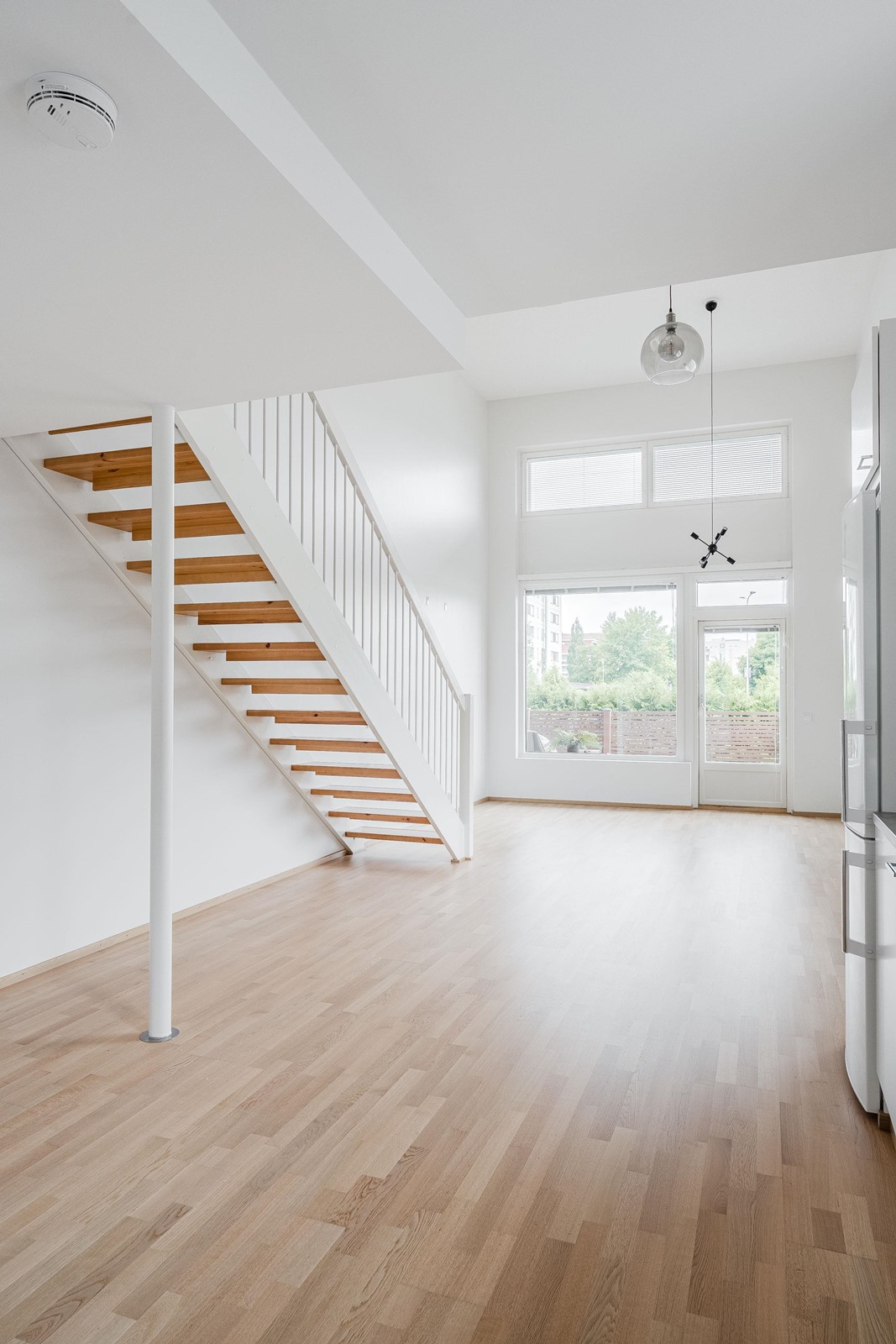 Valoisa loft-asunto