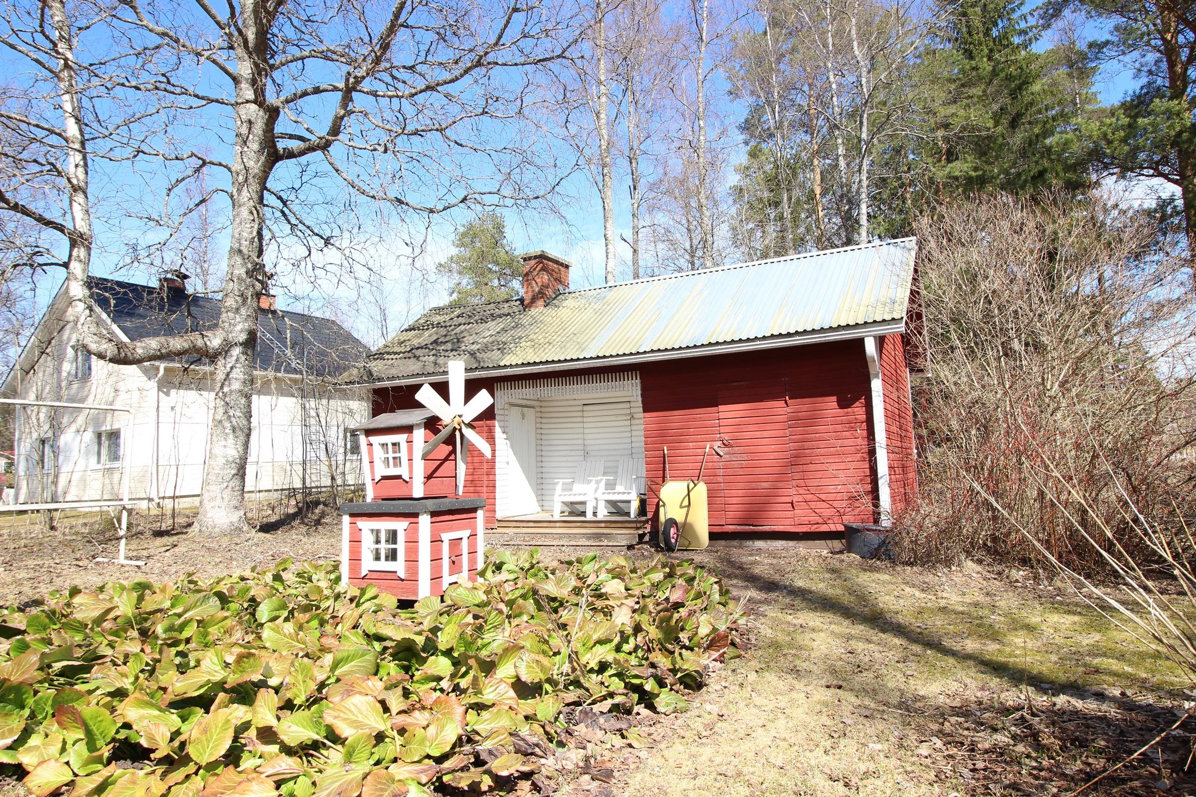 Aitta / pihasauna