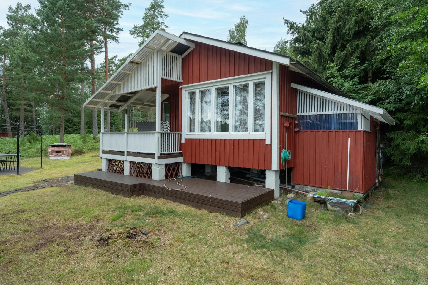 Saunarakennus -Bastubyggnaden