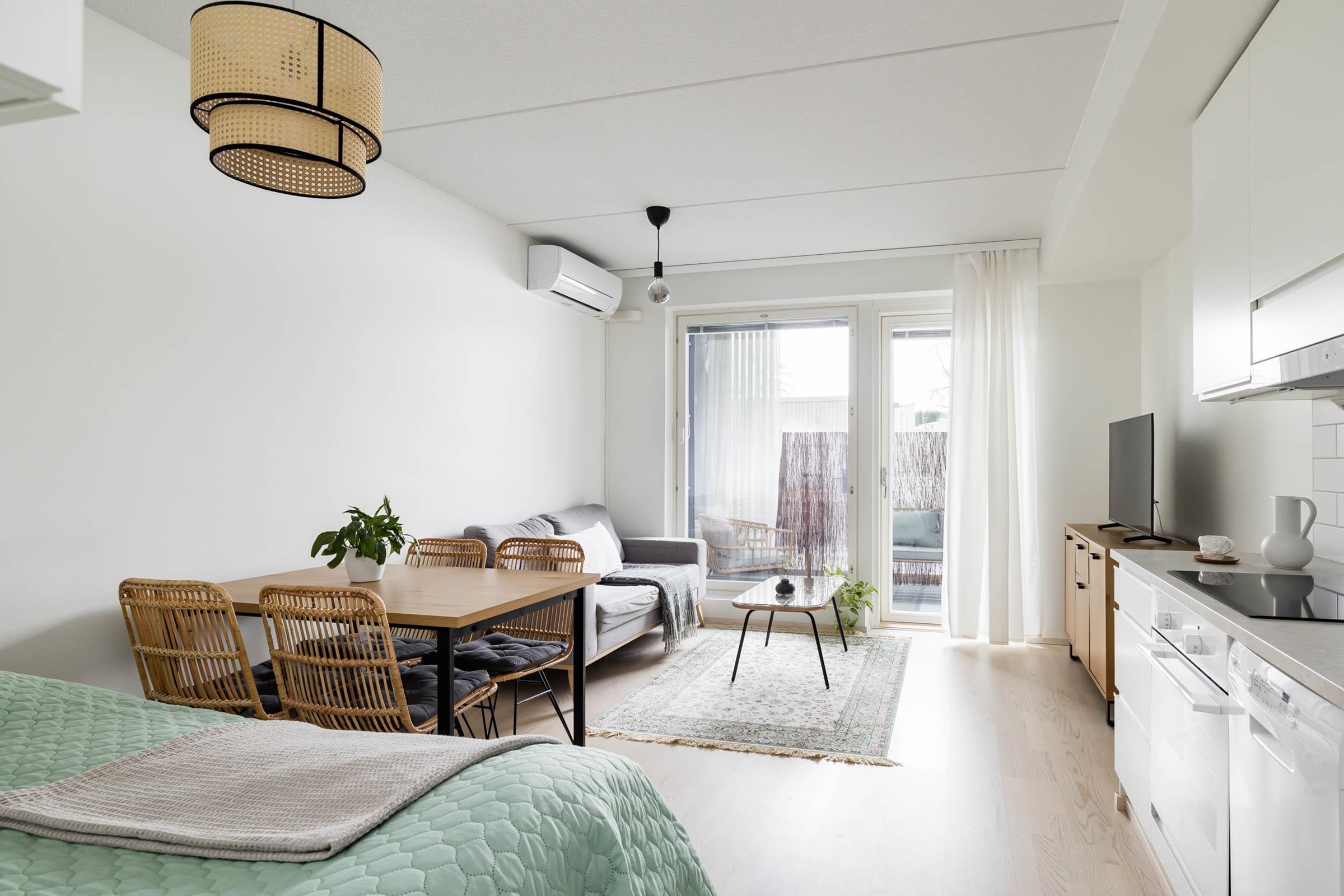 lähes uudenveroinen huoneisto