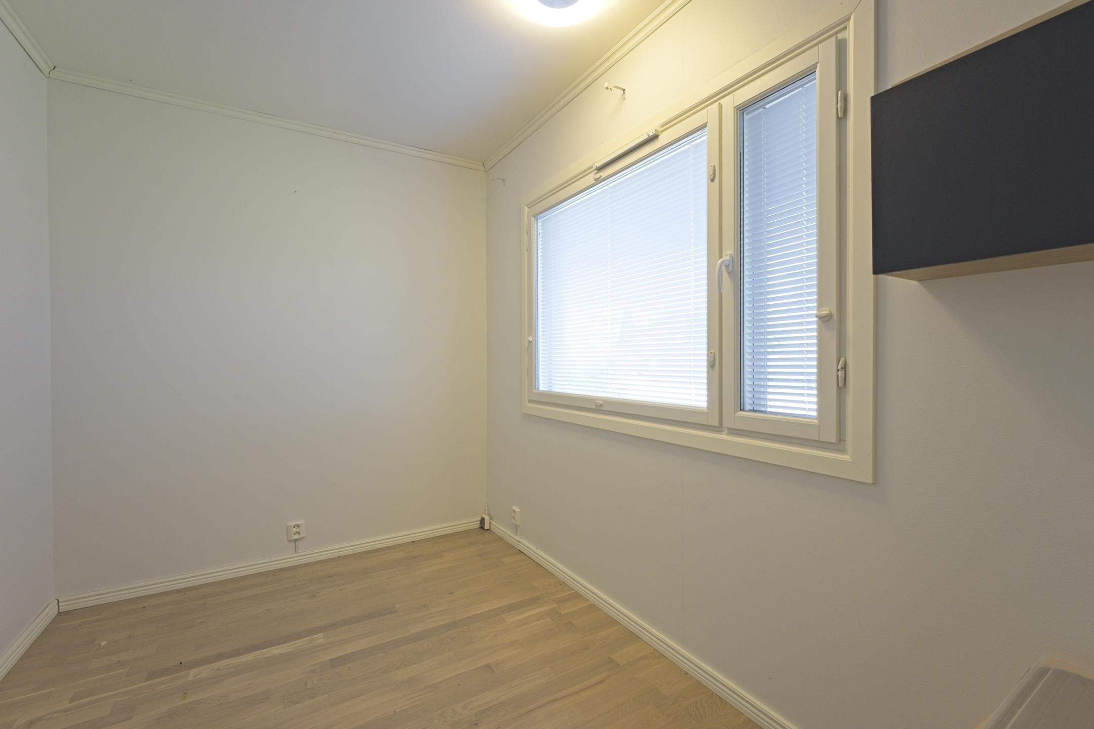 Makuuhuone 2 - Sovrum 2