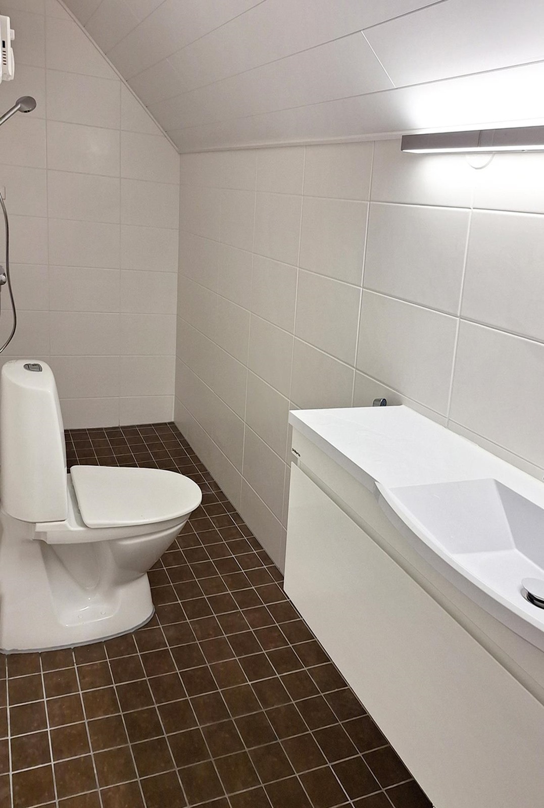 yläkerran uusittu wc