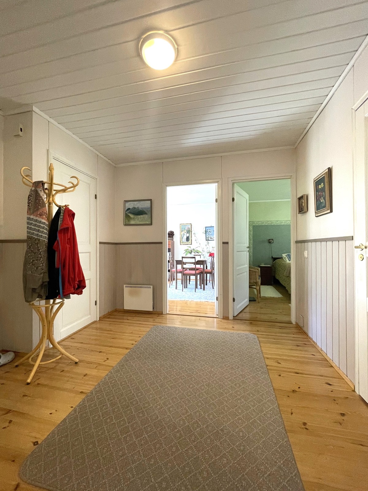 tilava eteinen
