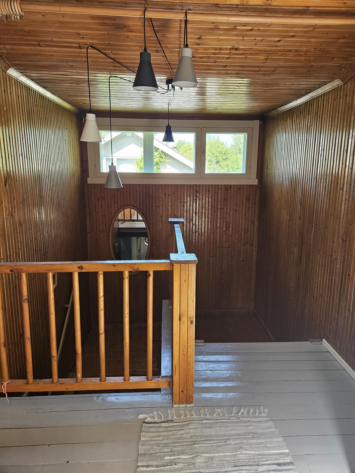 yläkerran aulatilaa