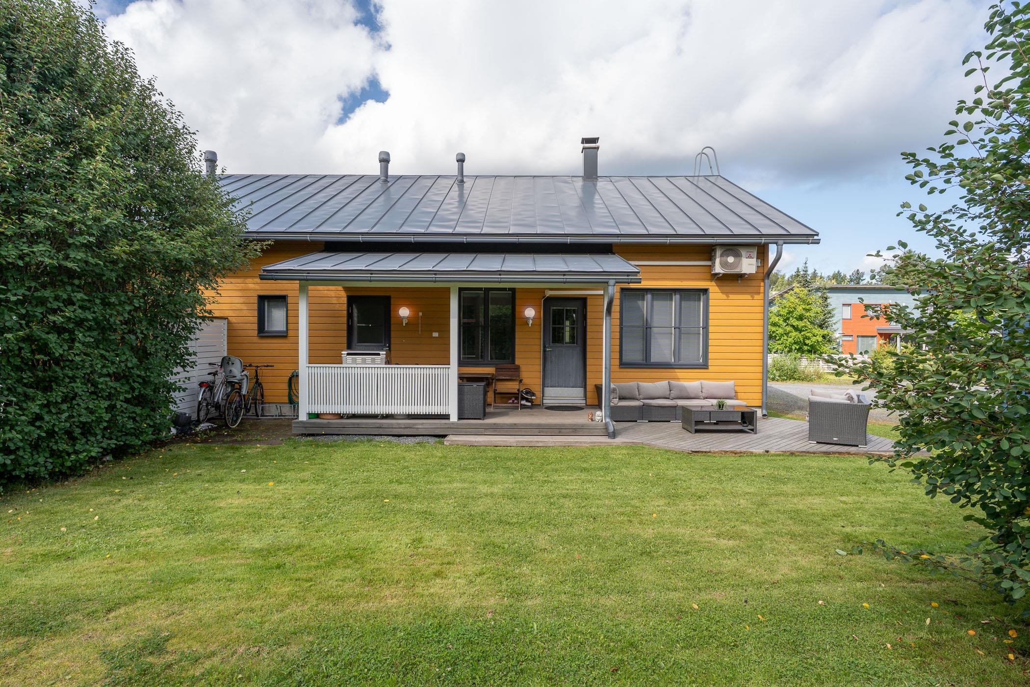 takapihalta päin