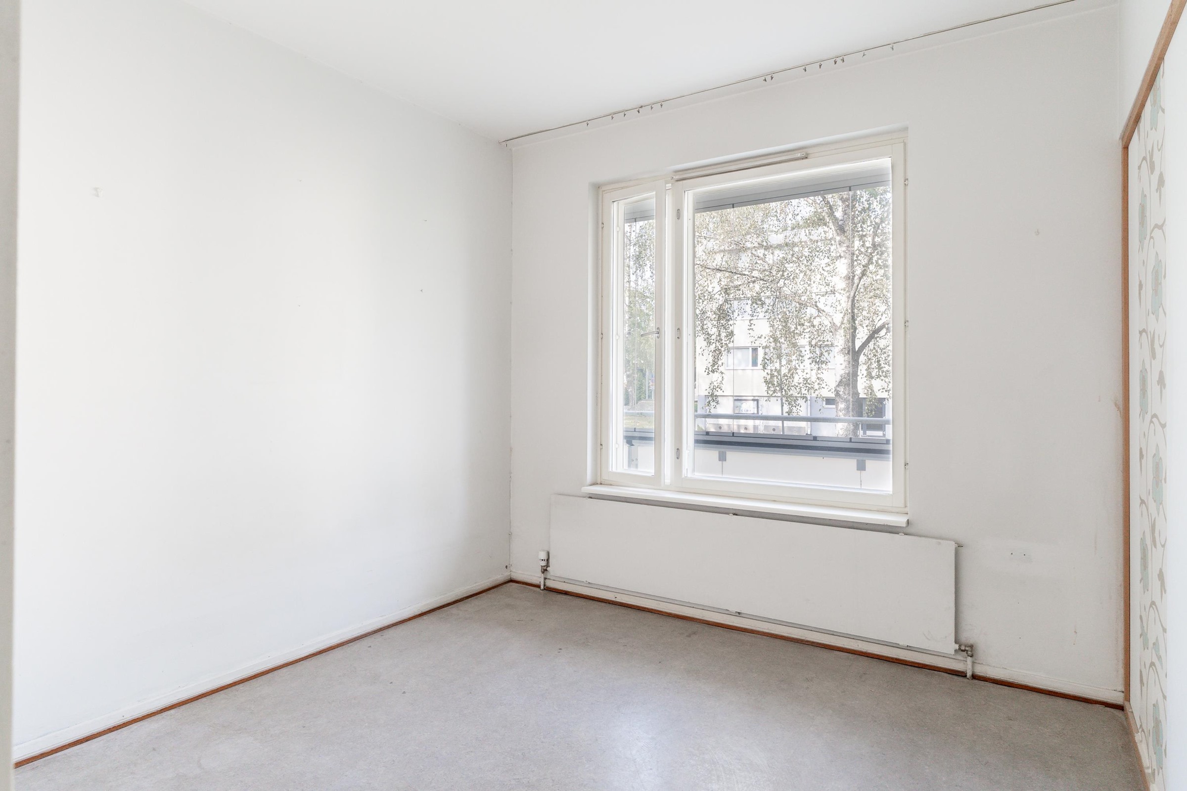 olohuoneen viereinen huone