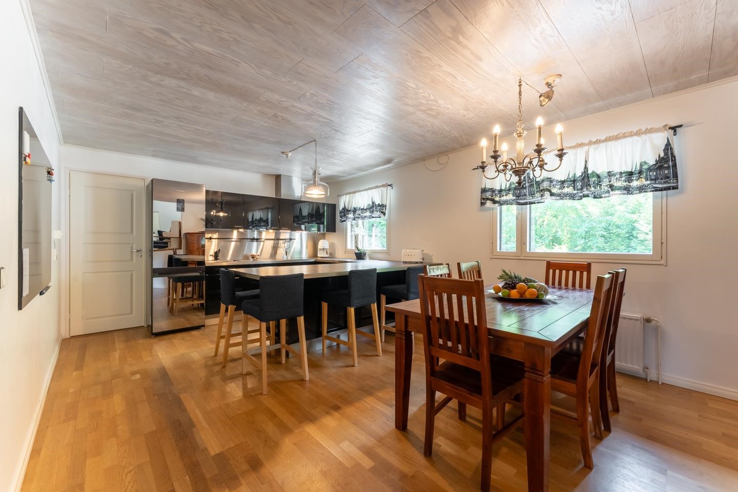 Avokeittiö - Öppet kök