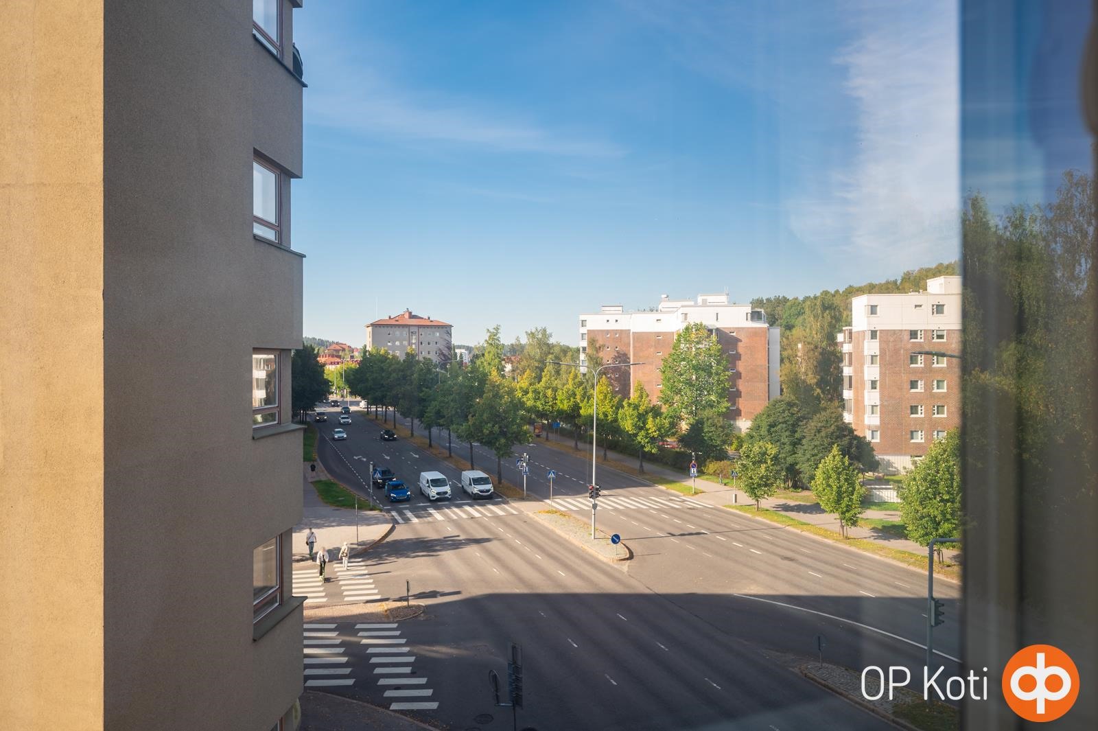 näkymä olohuoneesta