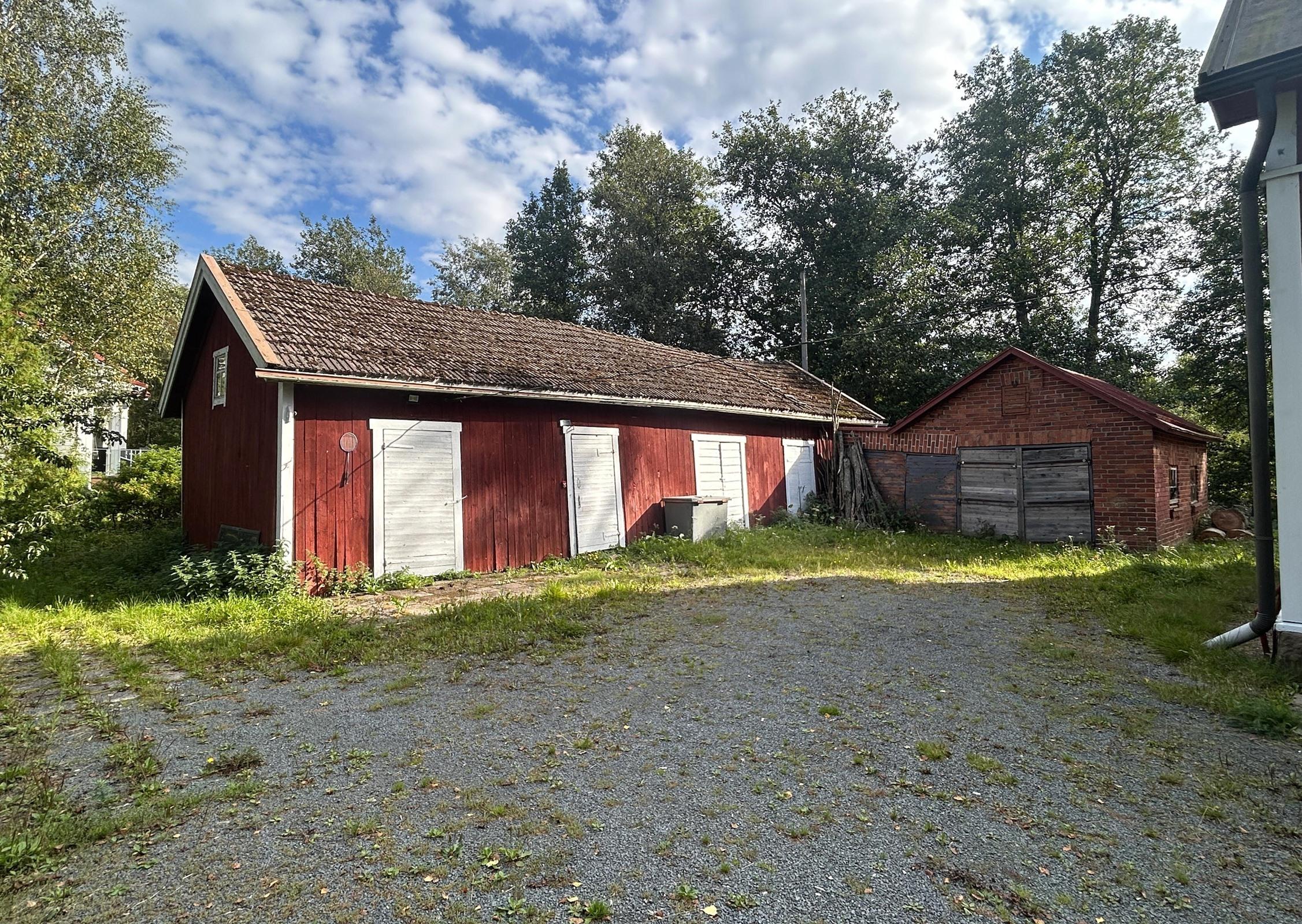 Ulkorakennukset