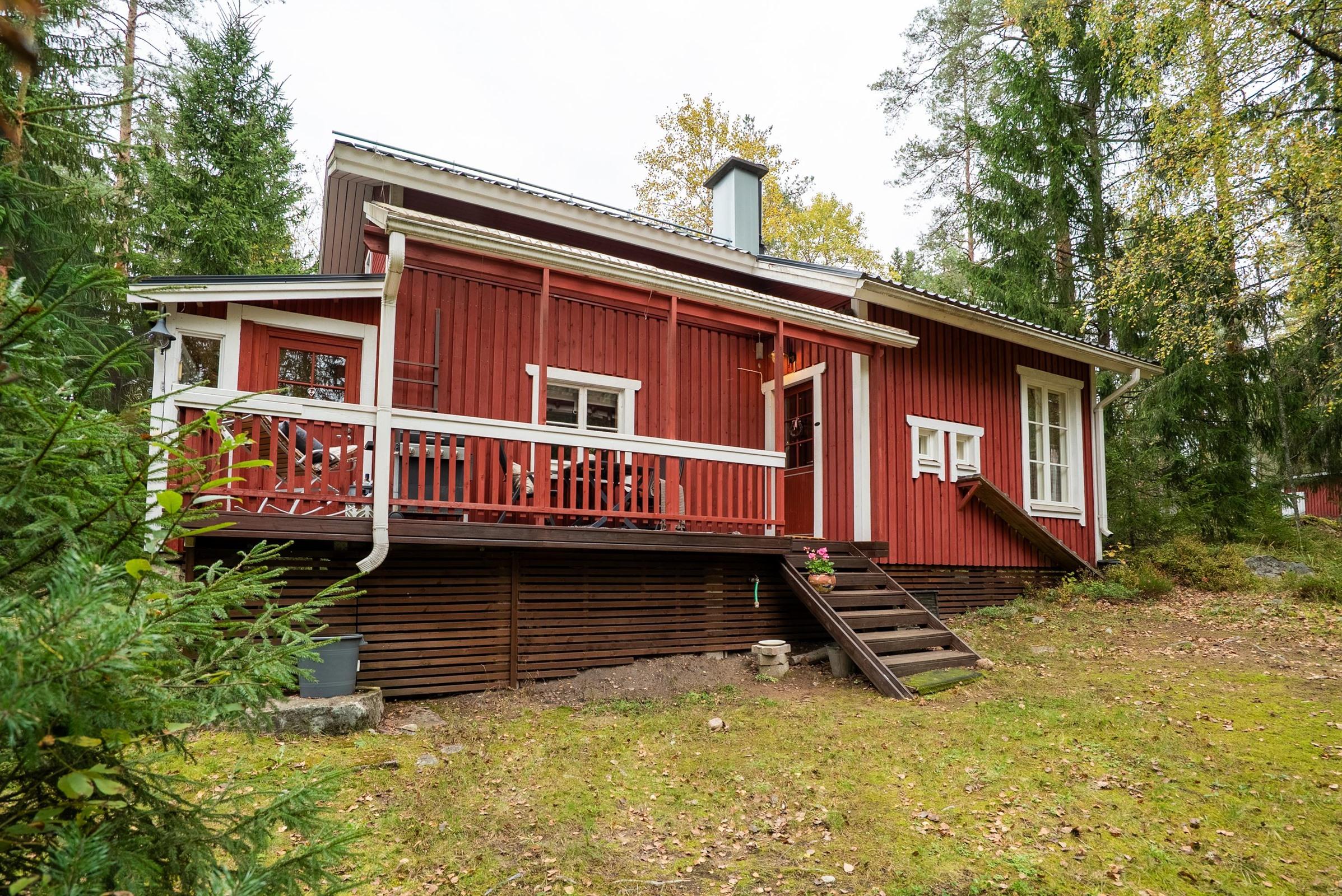 Päärakennus