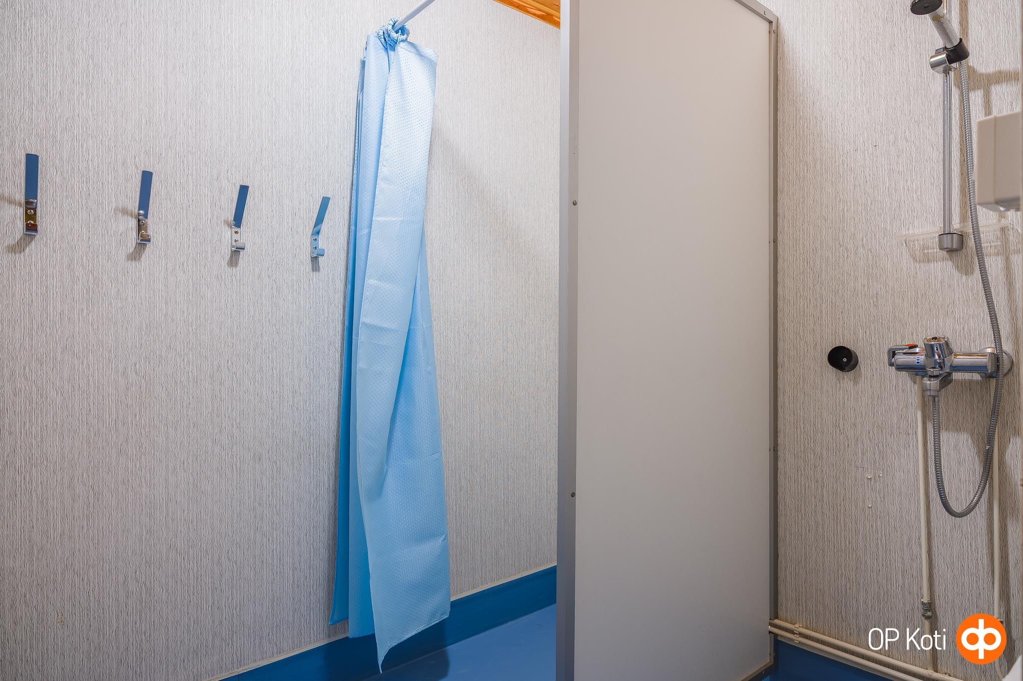 Matalamman osan toinen suihkutila