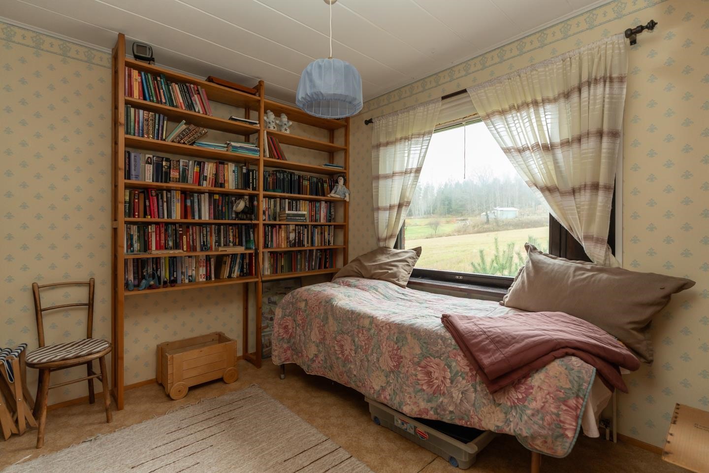 Makuuhuone 2 / Sovrum 2