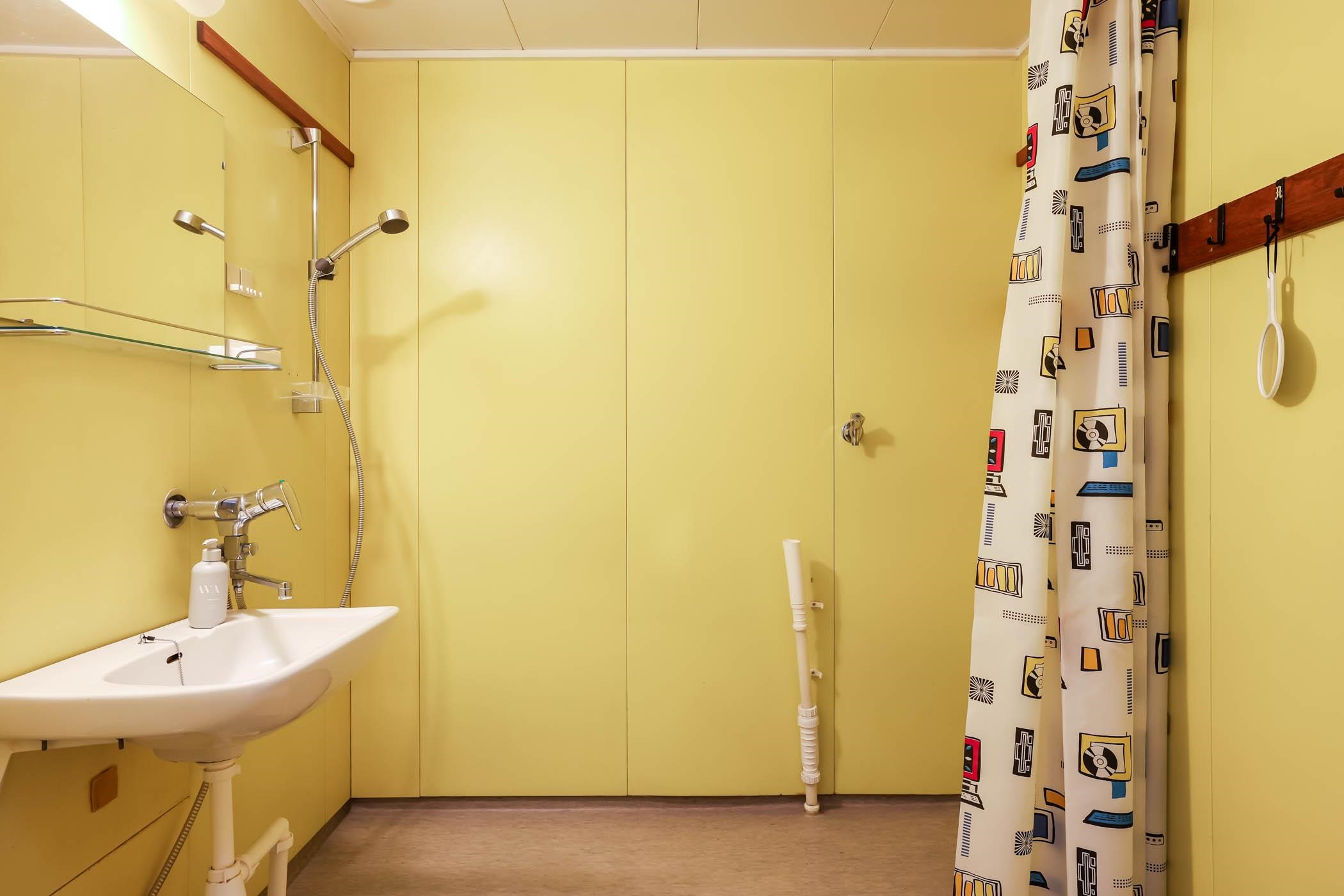 alkuperäinen kylpyhuone