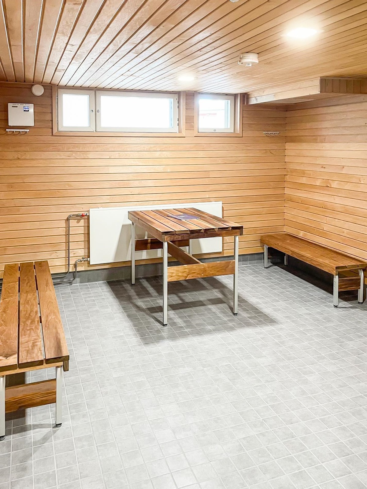 taloyhtiön pukuhuone