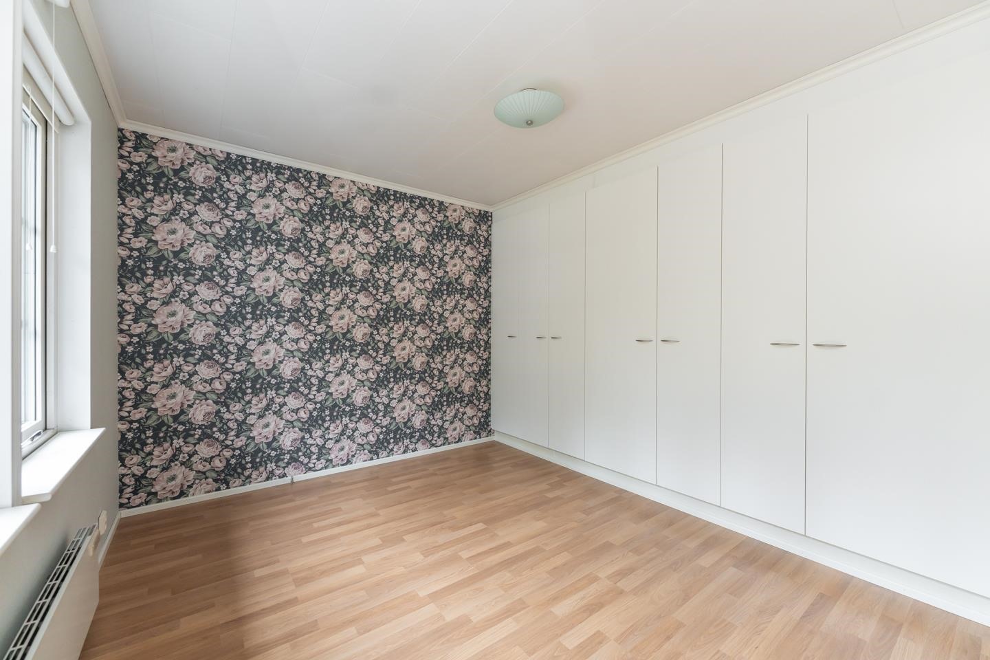 Sovrum 1 / Makuuhuone 1