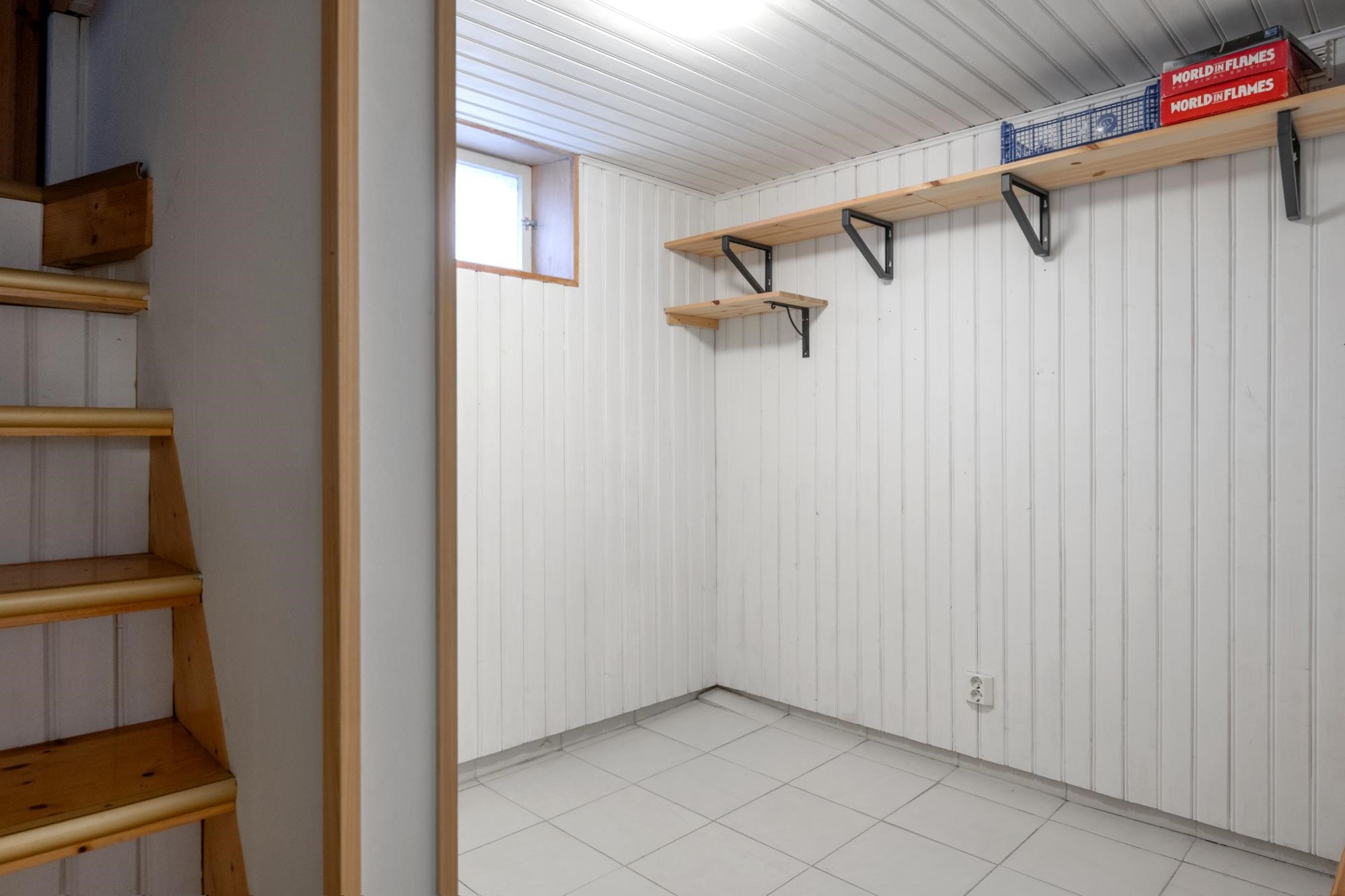 pienempi askarteluhuone