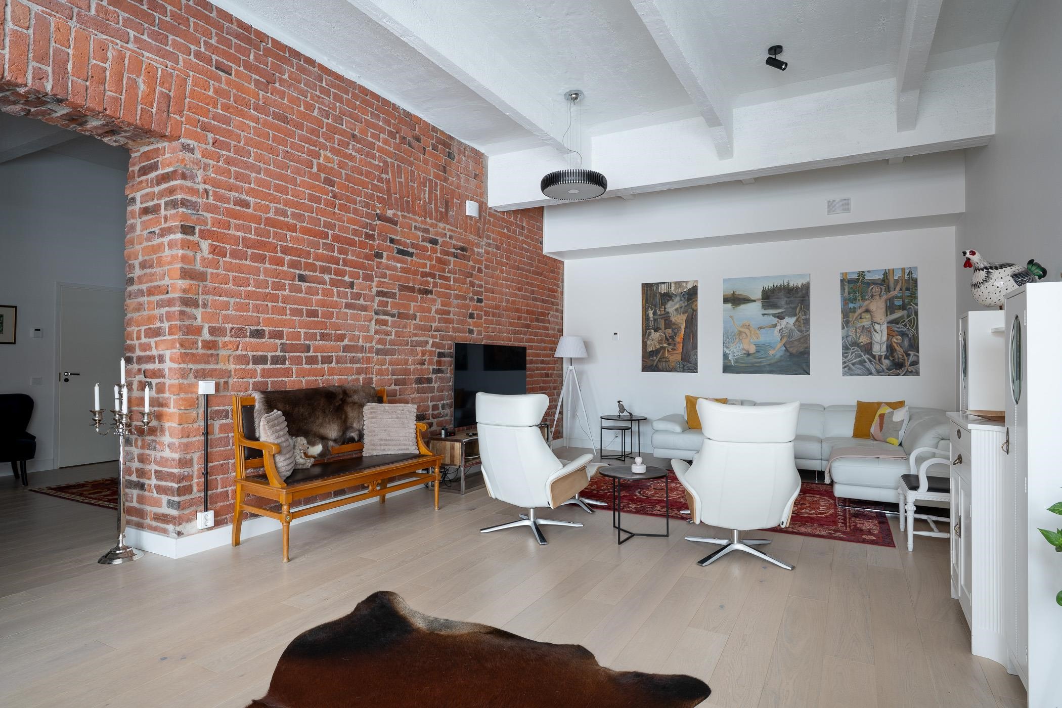 Rouheaa loft-henkeä