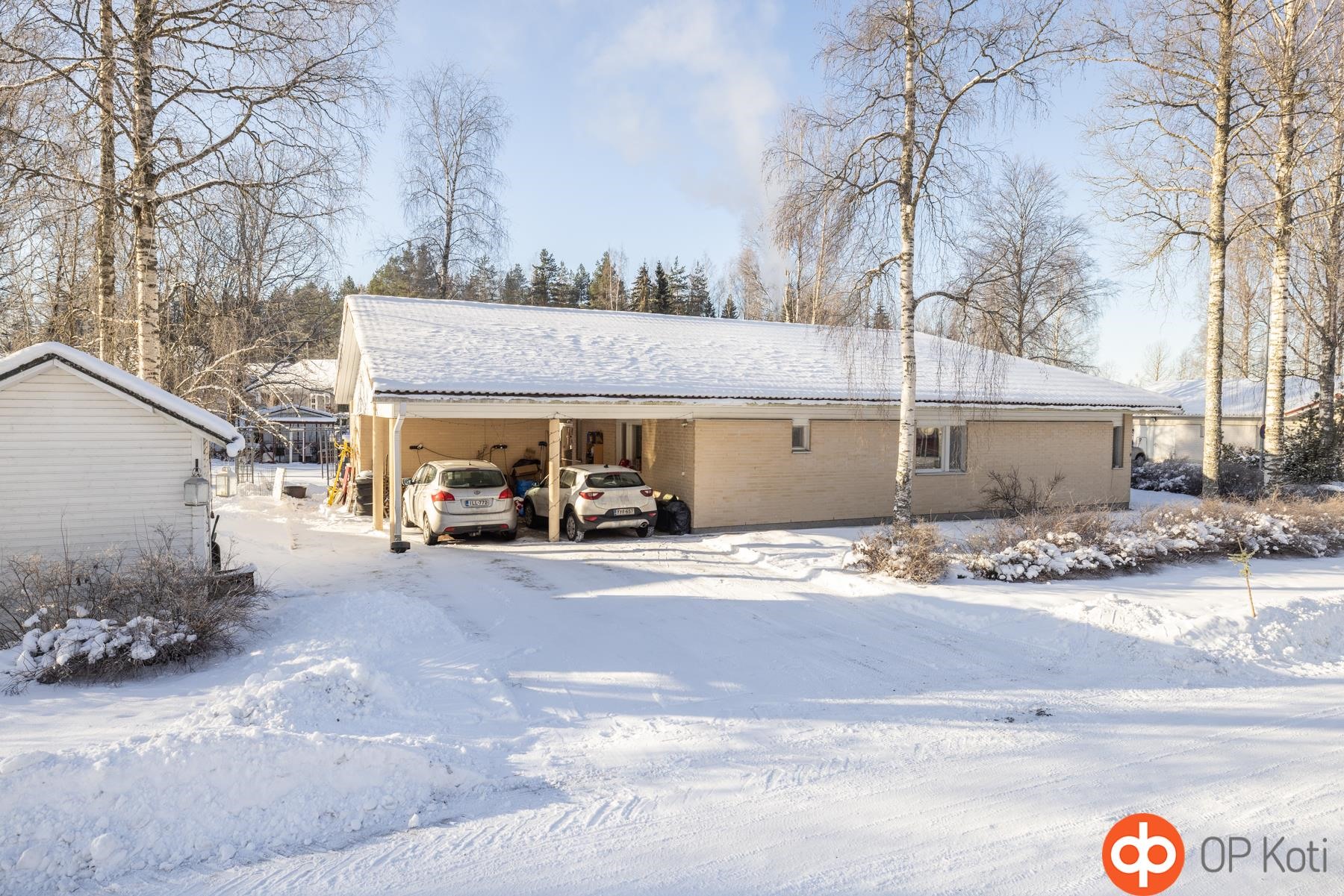 Kahden auton autokatos