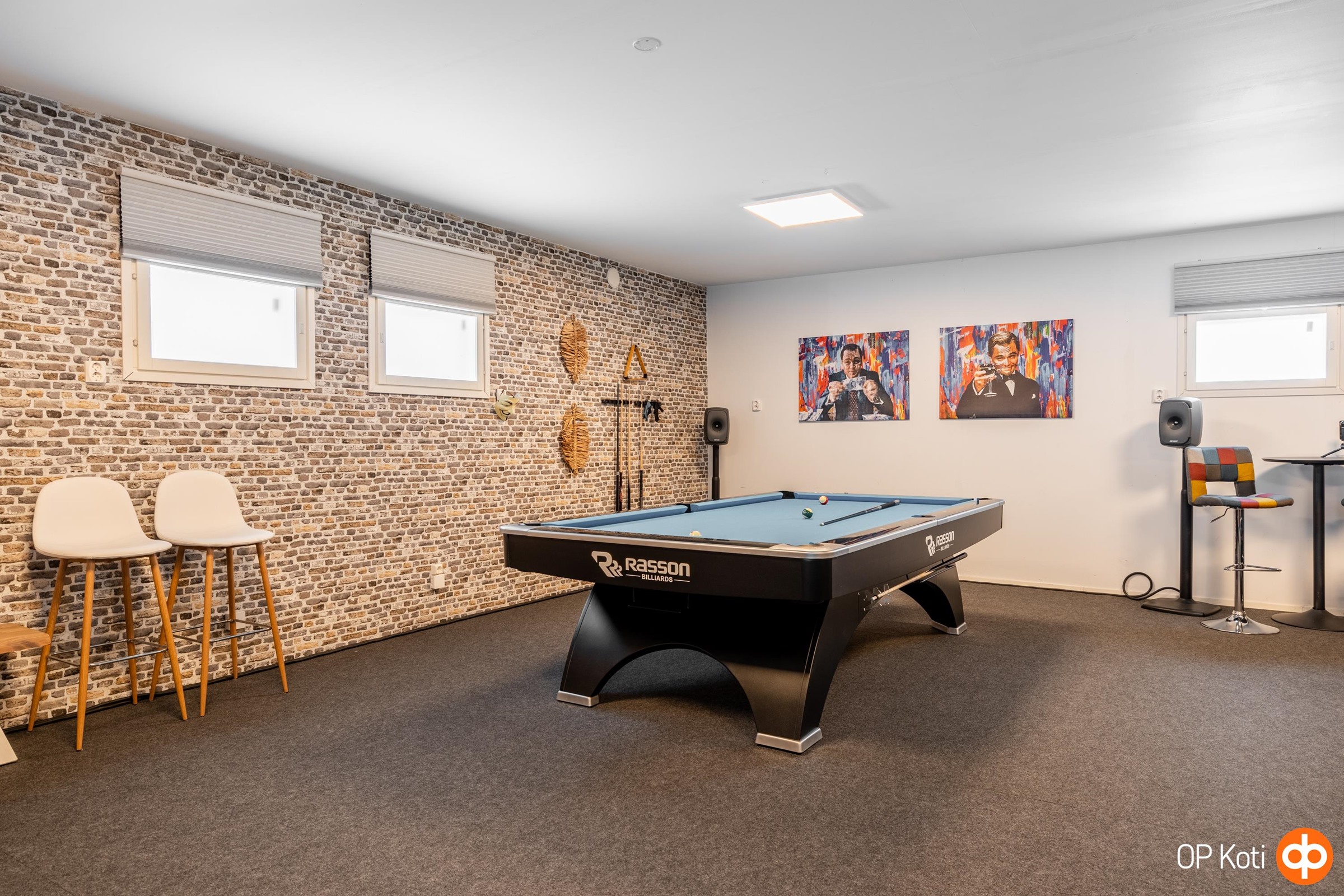 Hallissa on paljon lisätilaa