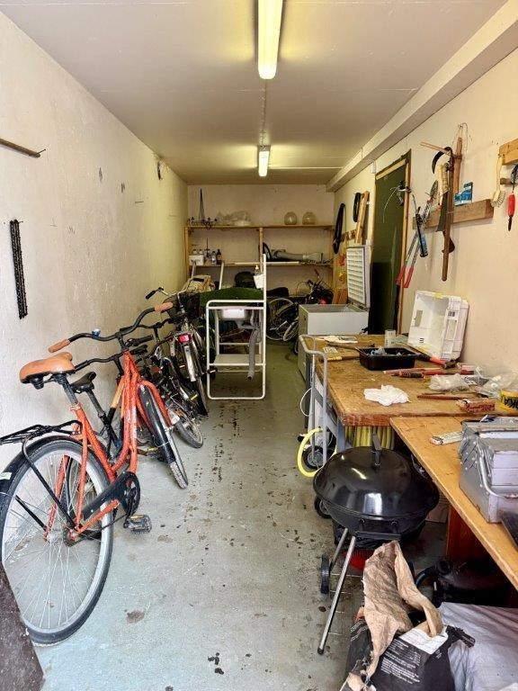 päärakennuksen varasto