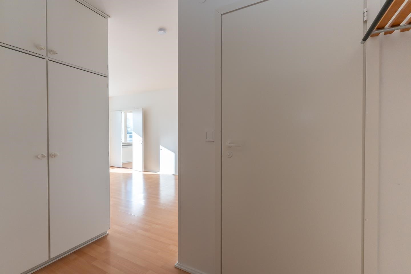 Hall / Eteinen