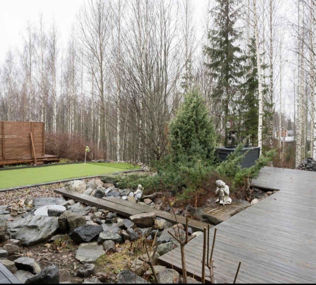 myyjän kuvia kesältä