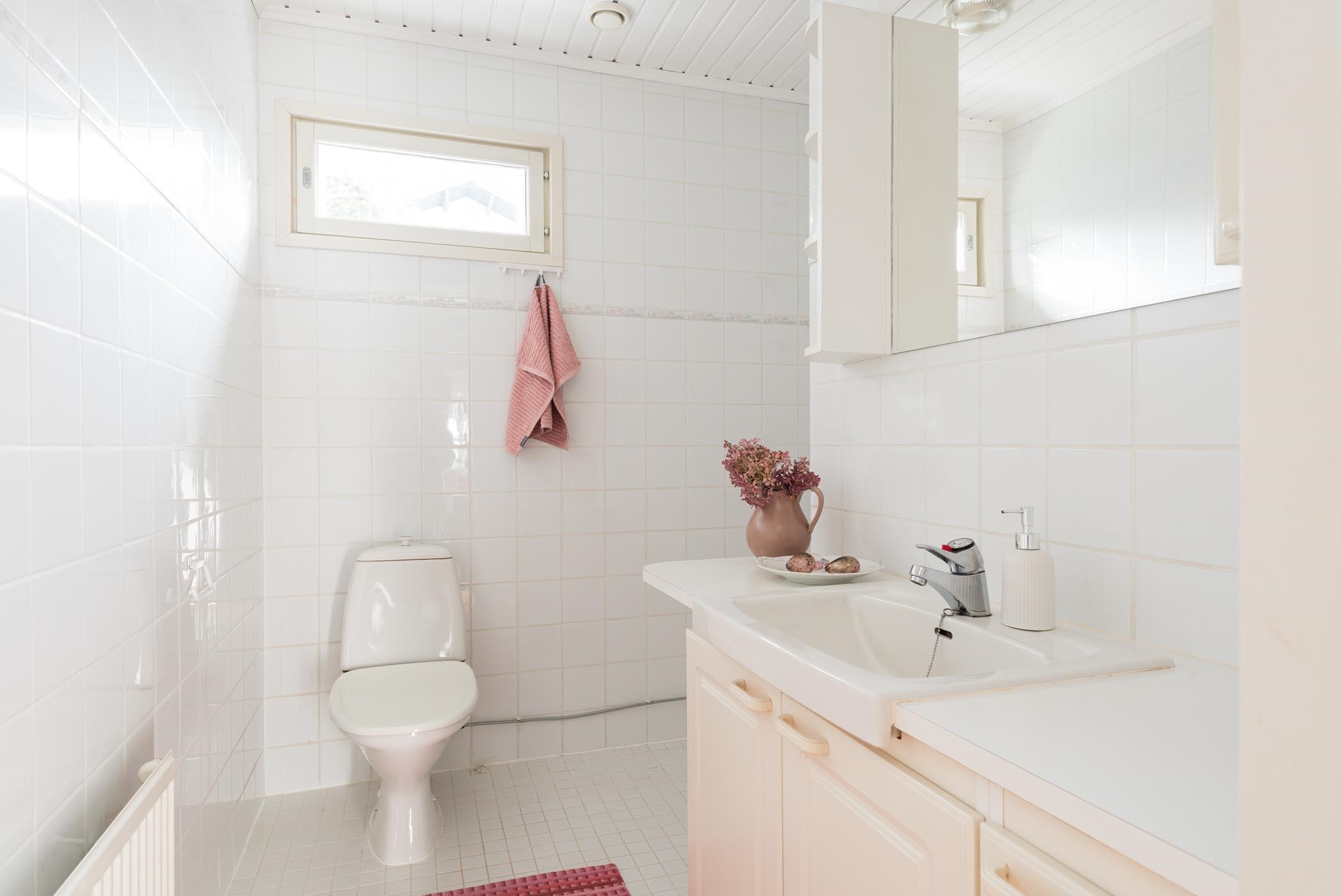 jokaisessa kerroksessa on wc