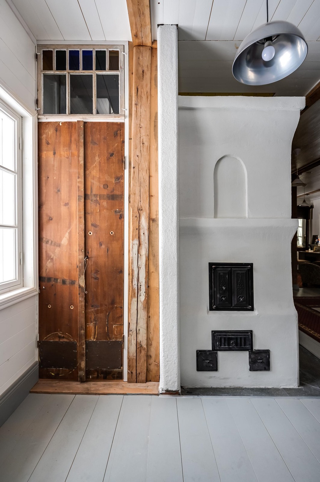 Keittiöstä kulku yläkertaan