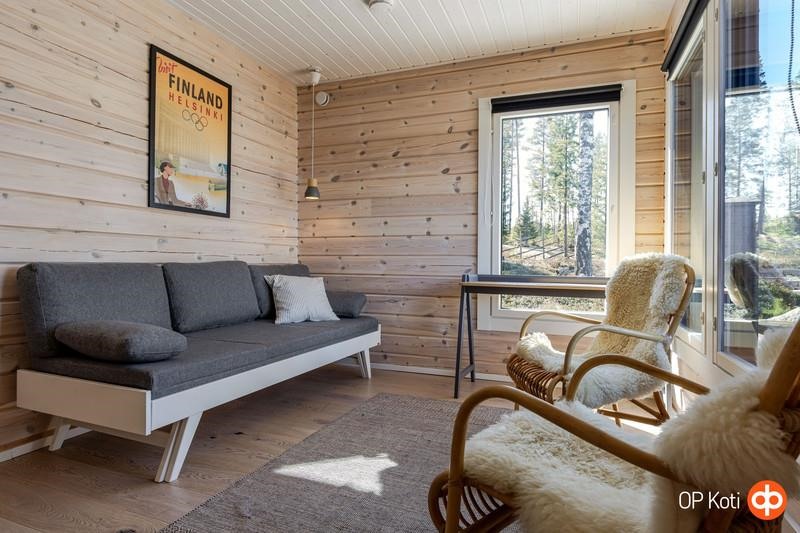 Saunarakennuksen tupa / aitta