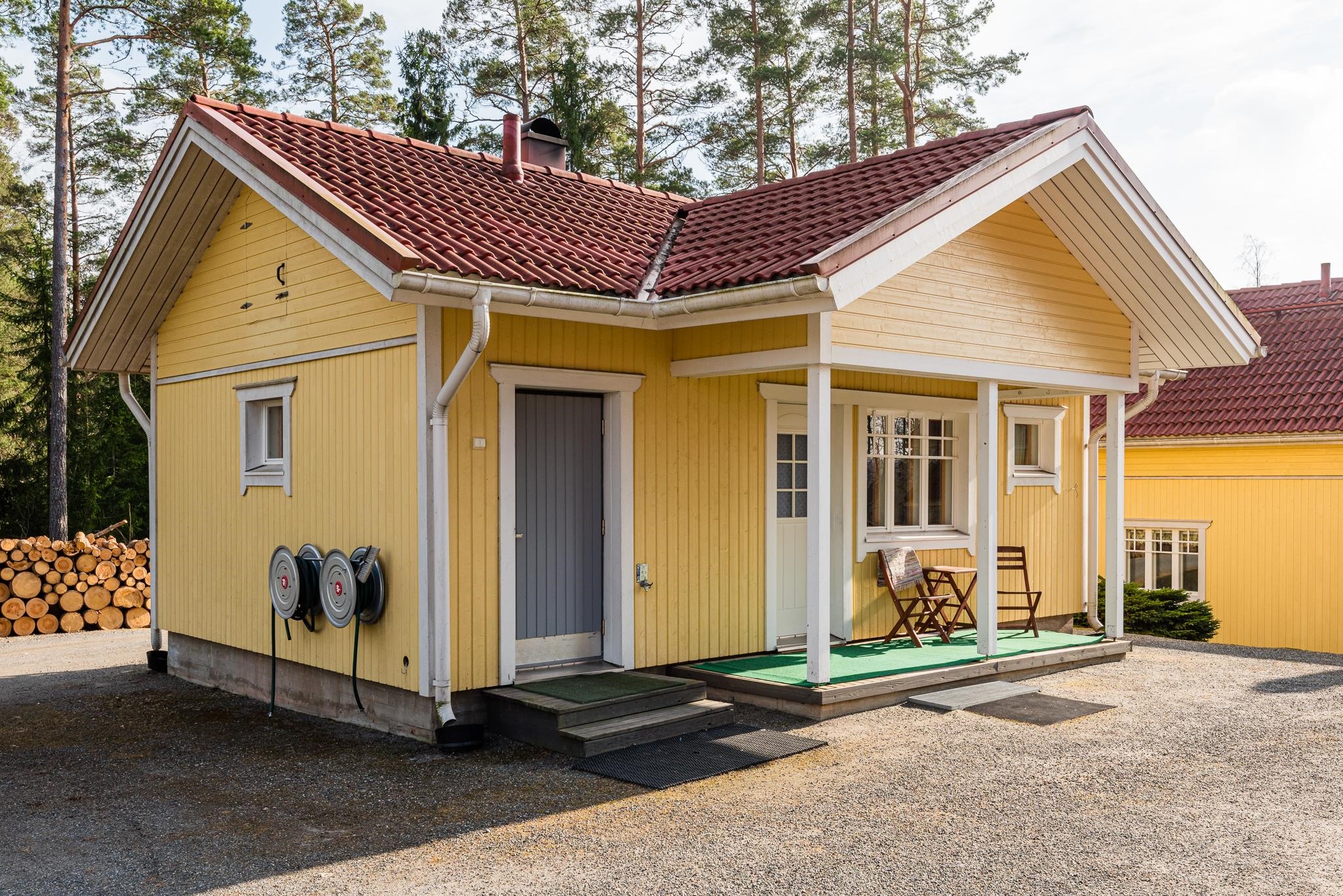 sauna+varasto