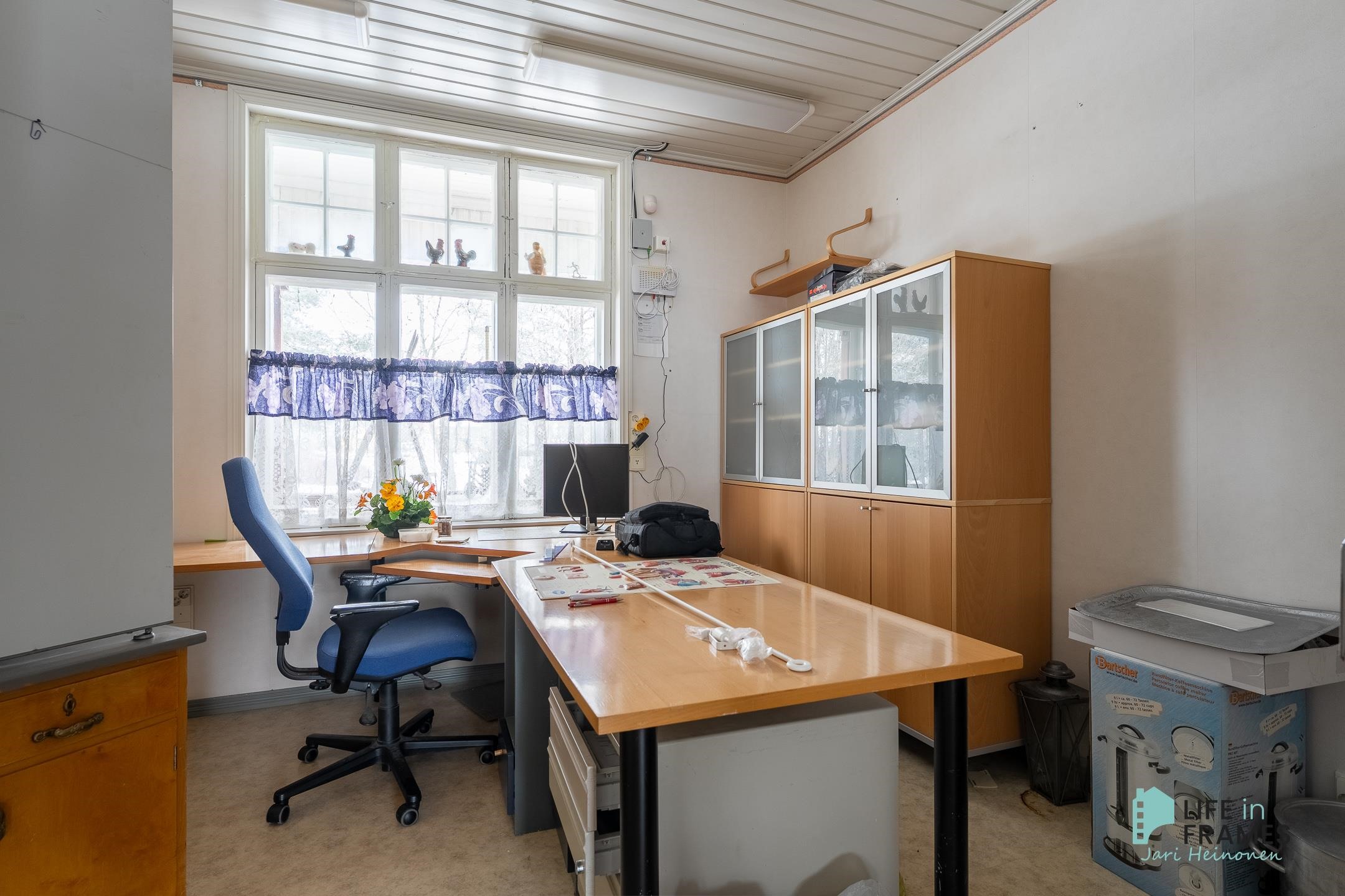 asuinhuoneiston huone / työhuone