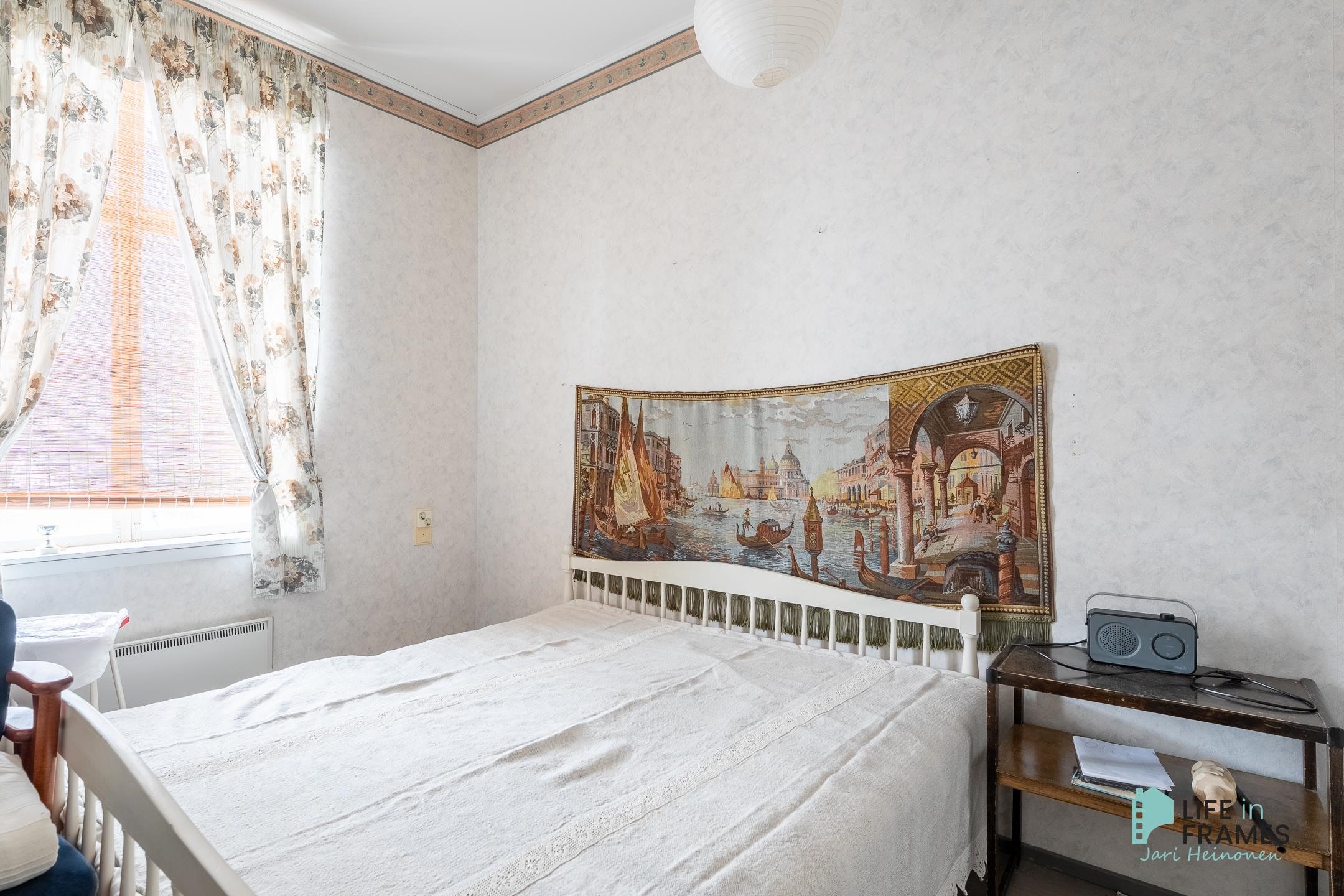 asuinhuoneiston makuuhuone