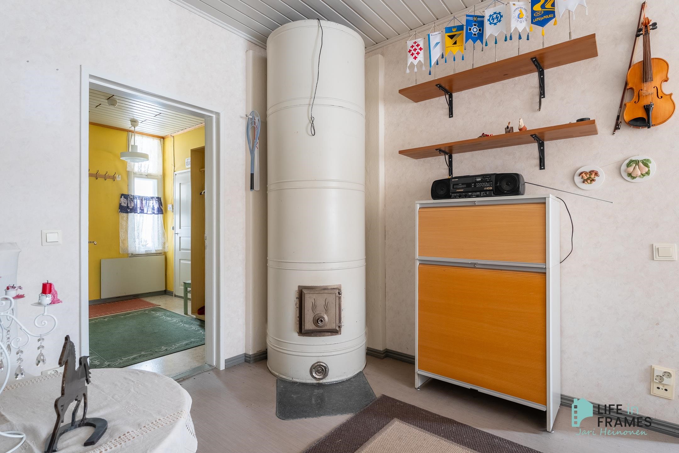 asuinhuoneiston olohuone