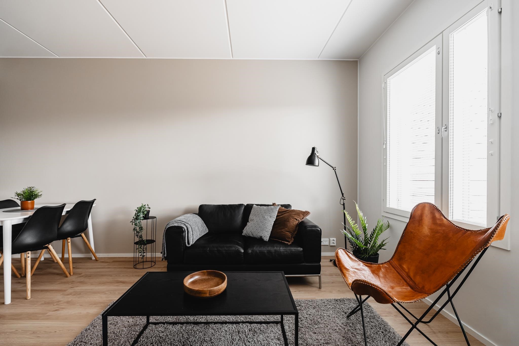 Kuvat rakentajan vastaavanlaisesta kohteesta