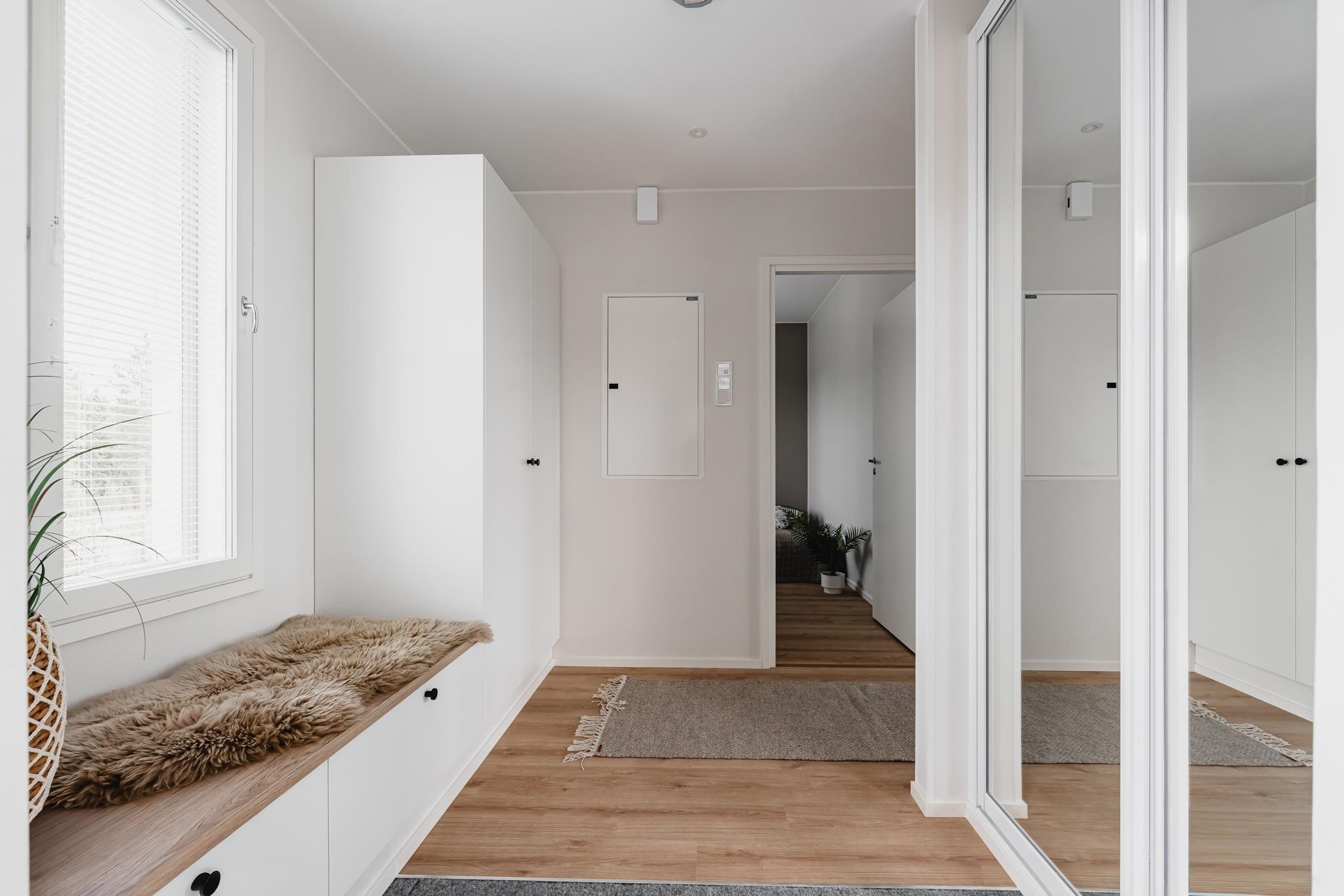 Kuvat rakentajan vastaavanlaisesta kohteesta