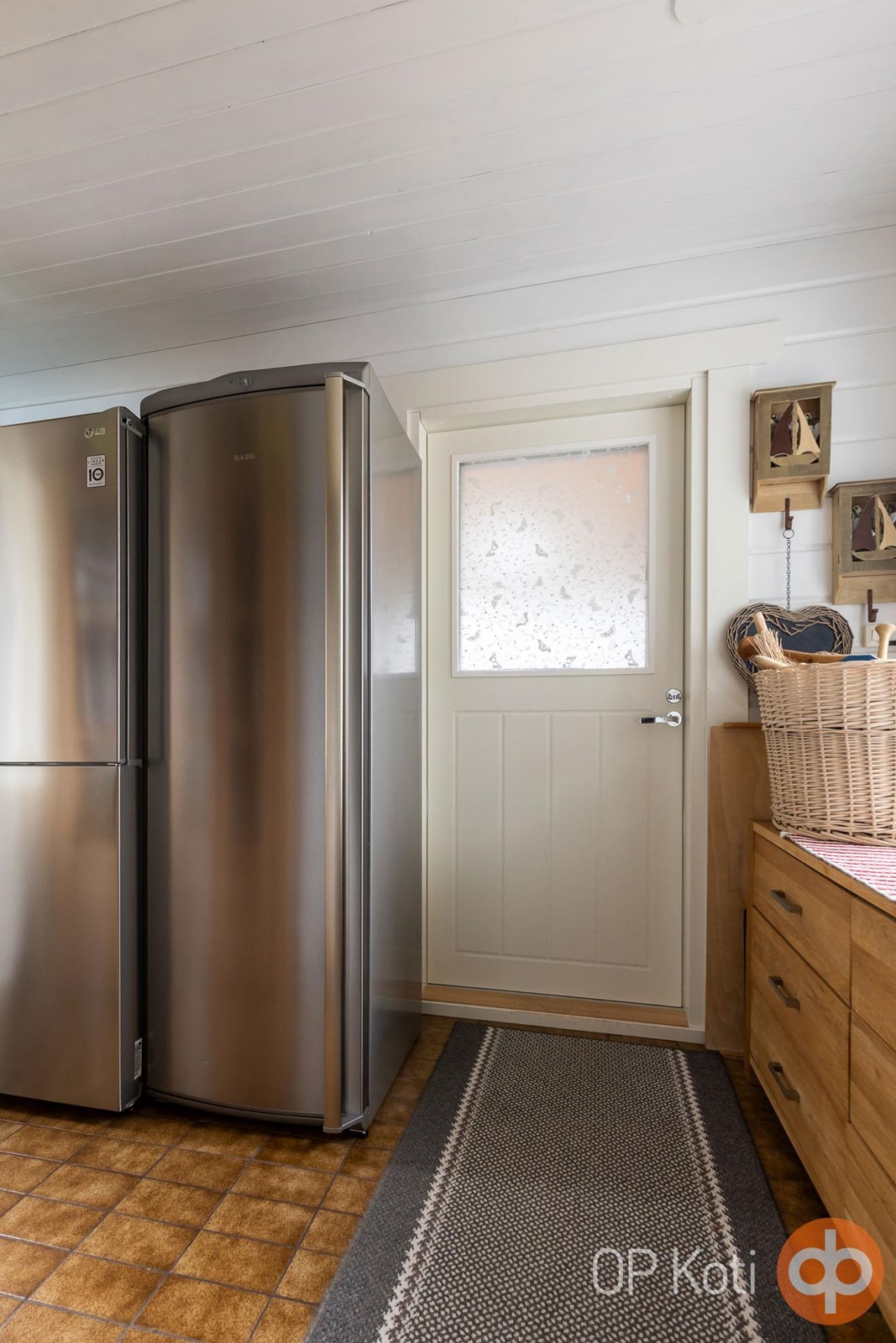 Välieteisessä iso jk ja pk