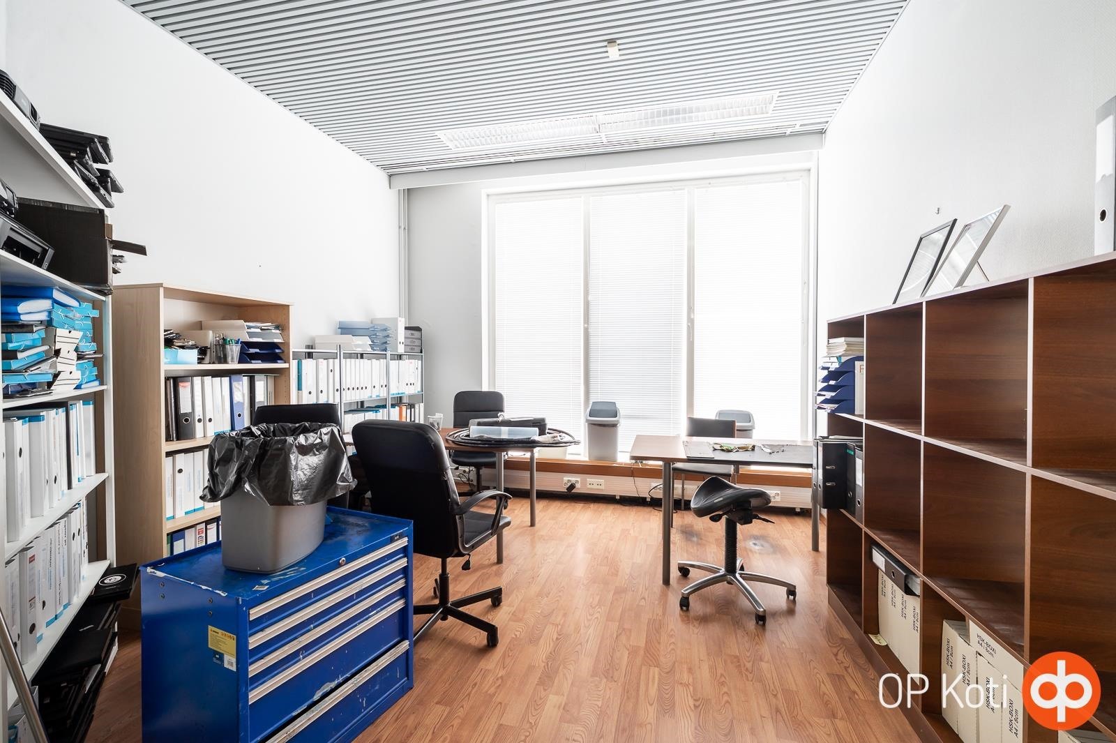 toimistotila