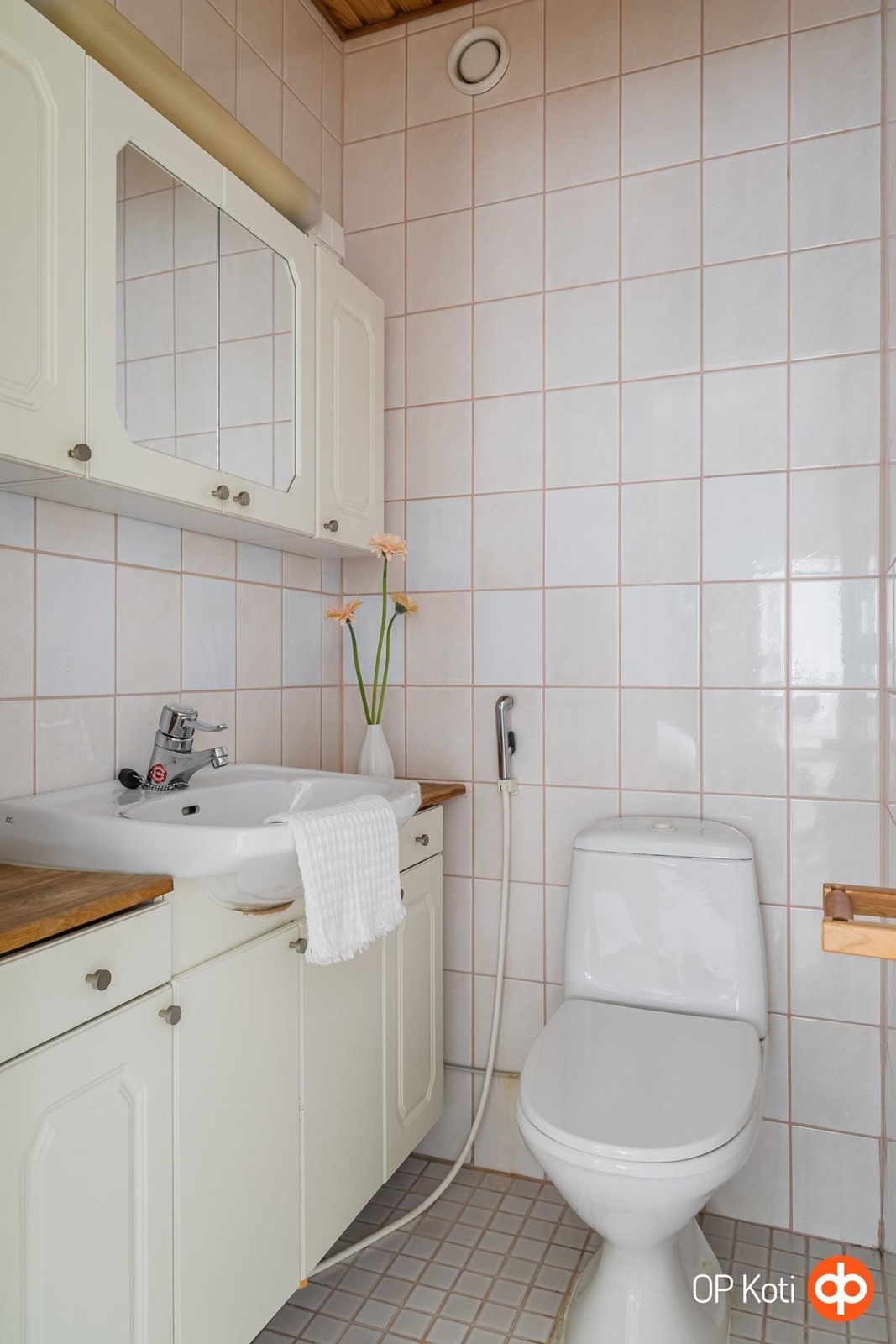 Erillinen wc-tila