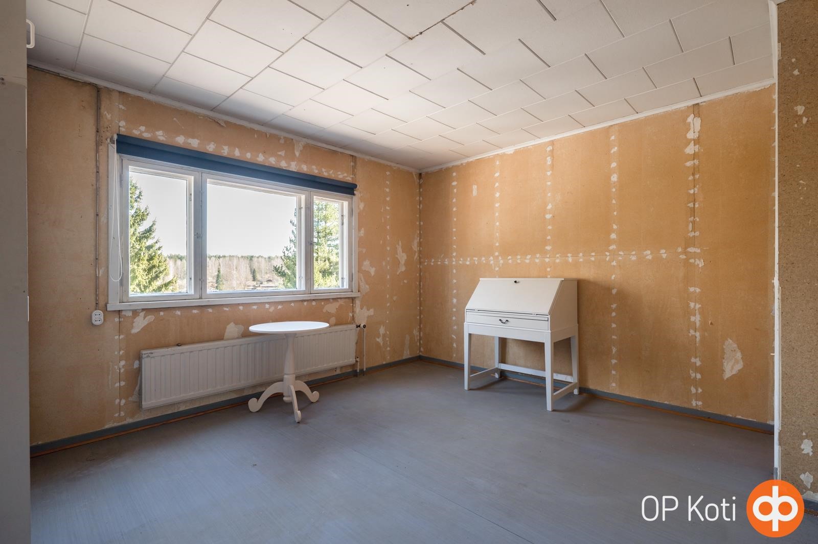 yläkerran makuuhuone