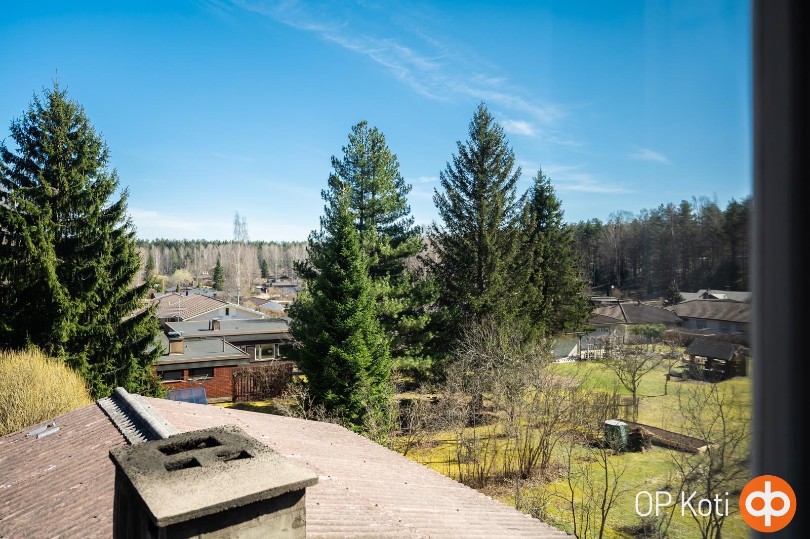 näkymä yläkerrasta