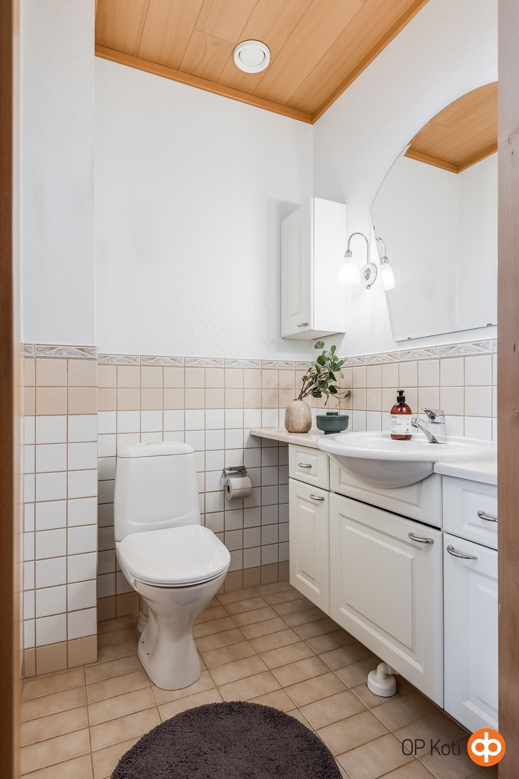 erillinen WC