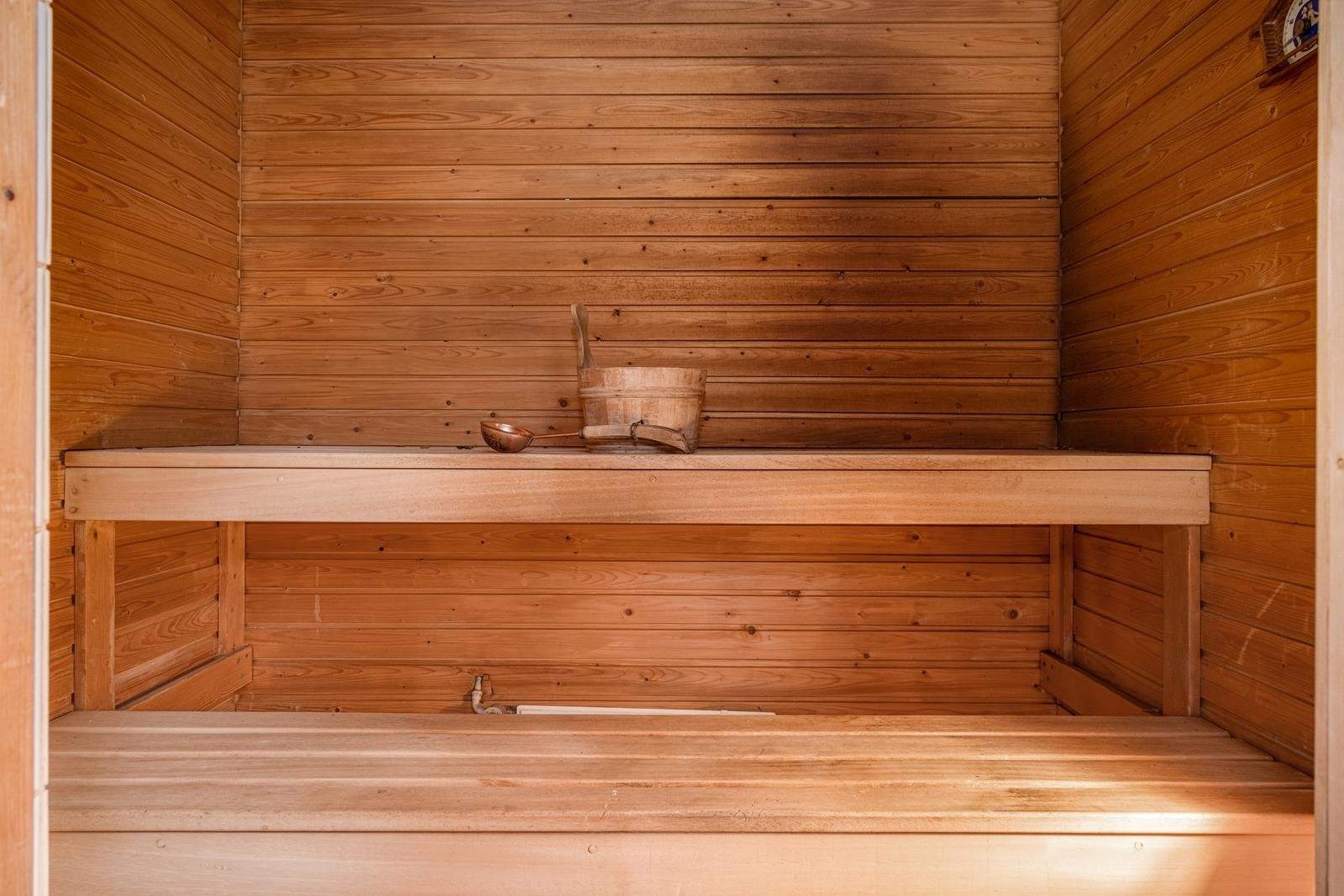 sauna