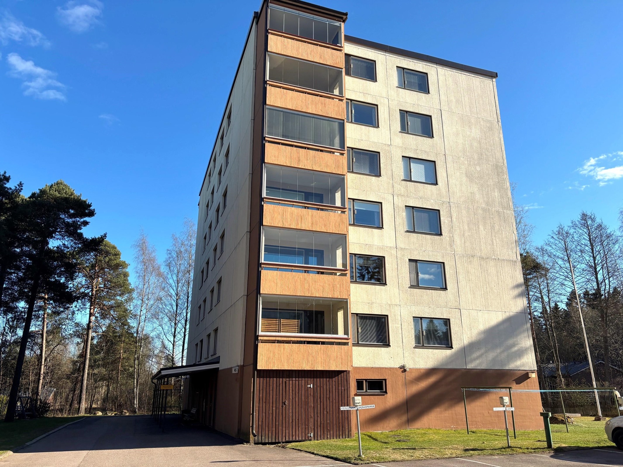 julkisivu