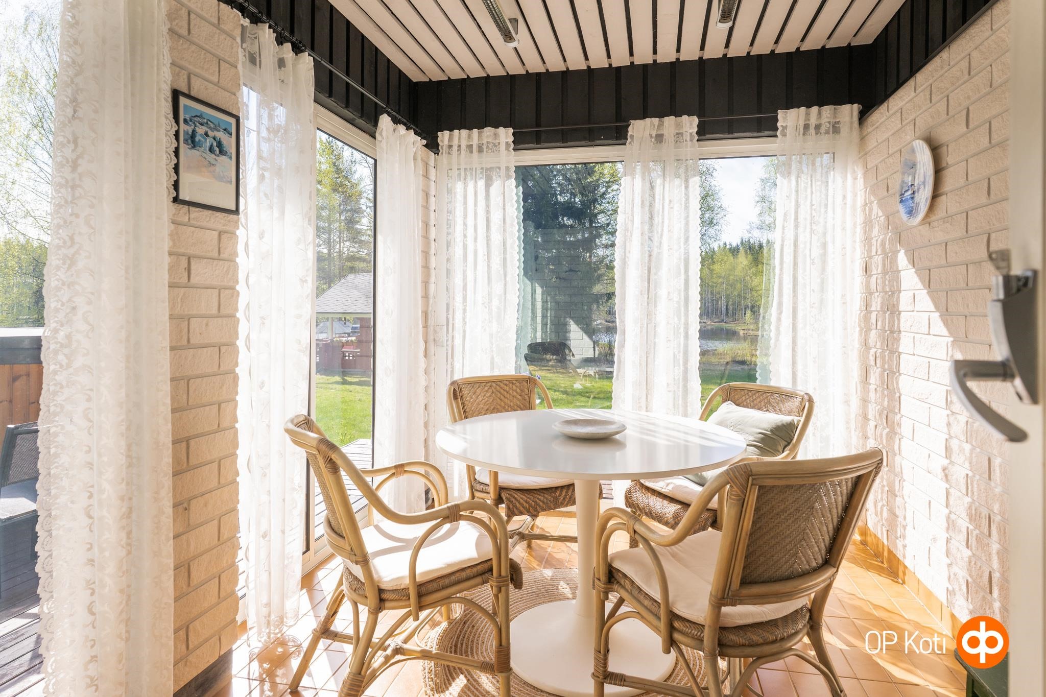 Lasitettu tarassi