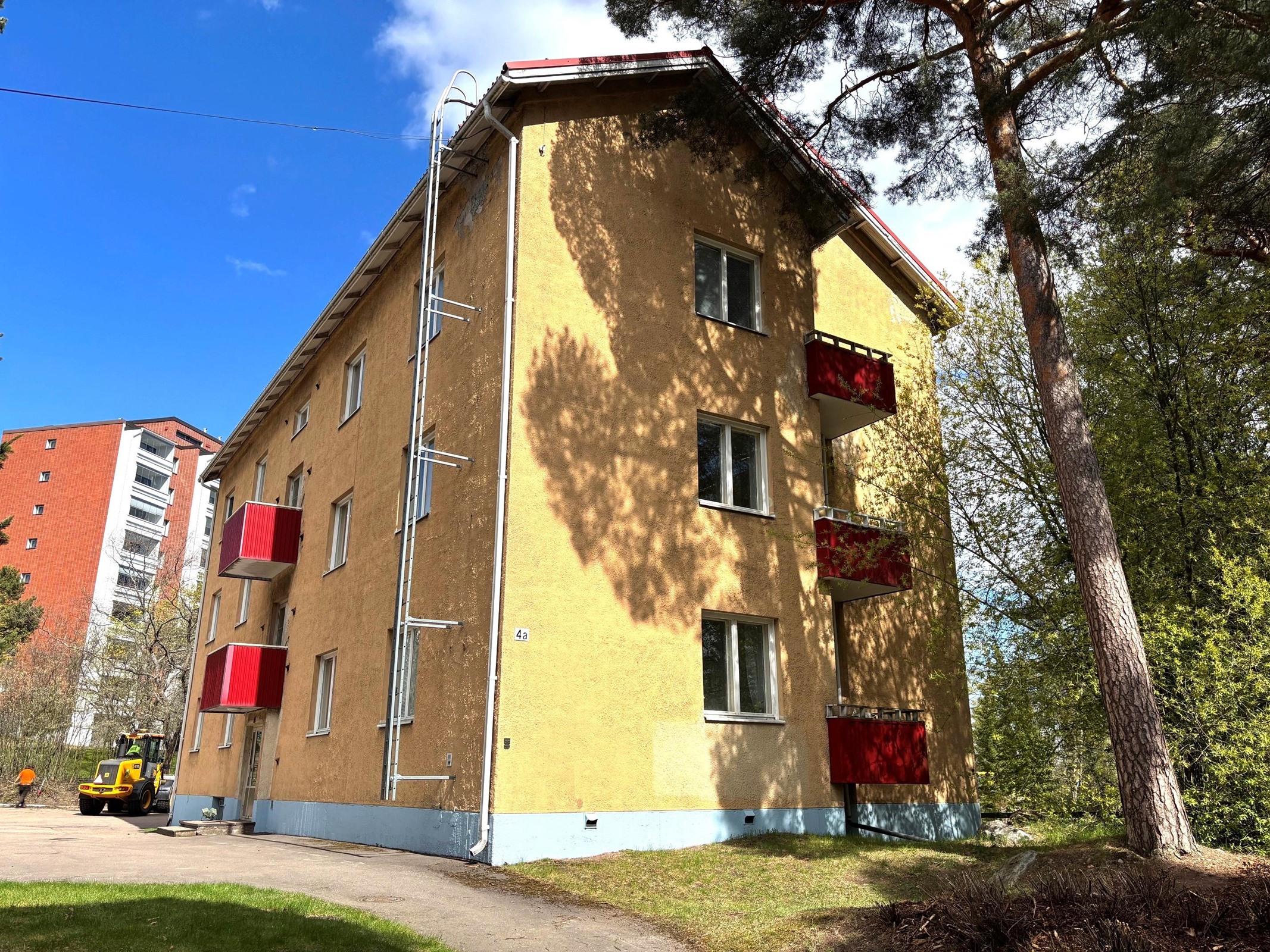 julkisivu