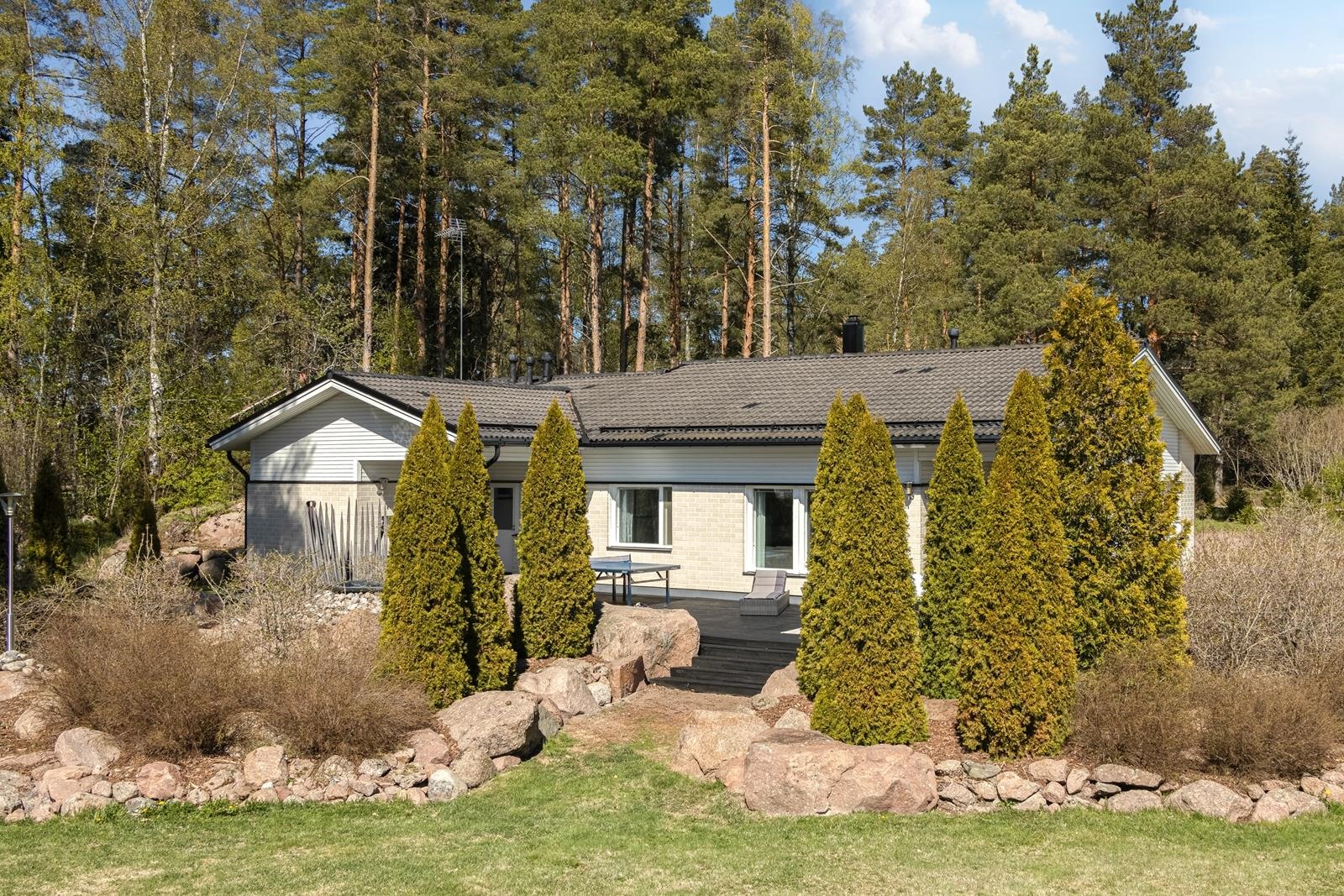 takapihalta