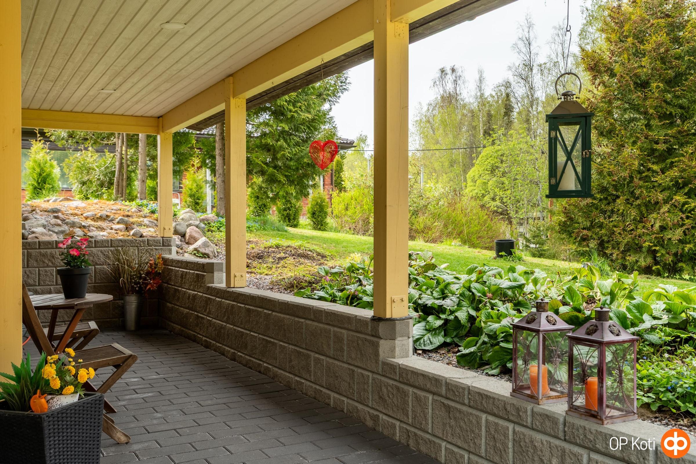 Alakerran patio