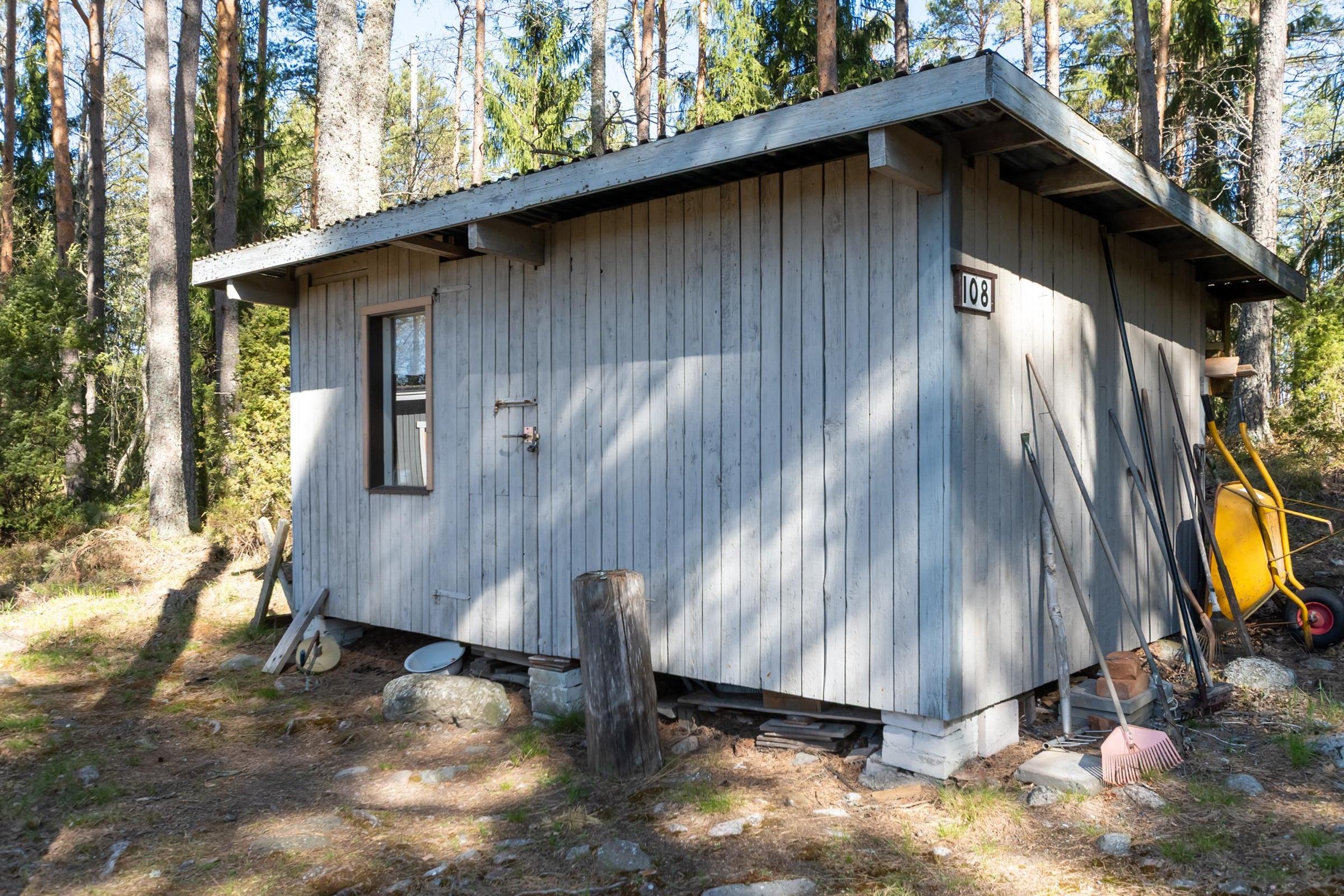 varasto/kesähuone